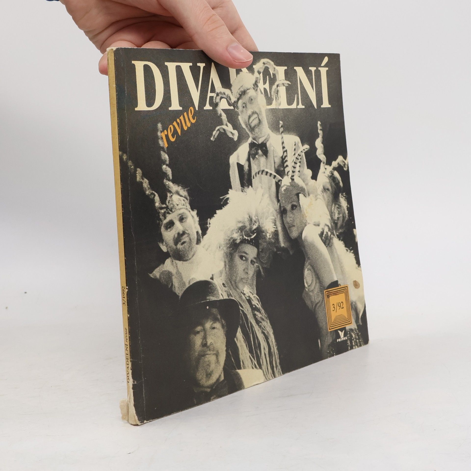 kolektiv Divadelní revue 3/92