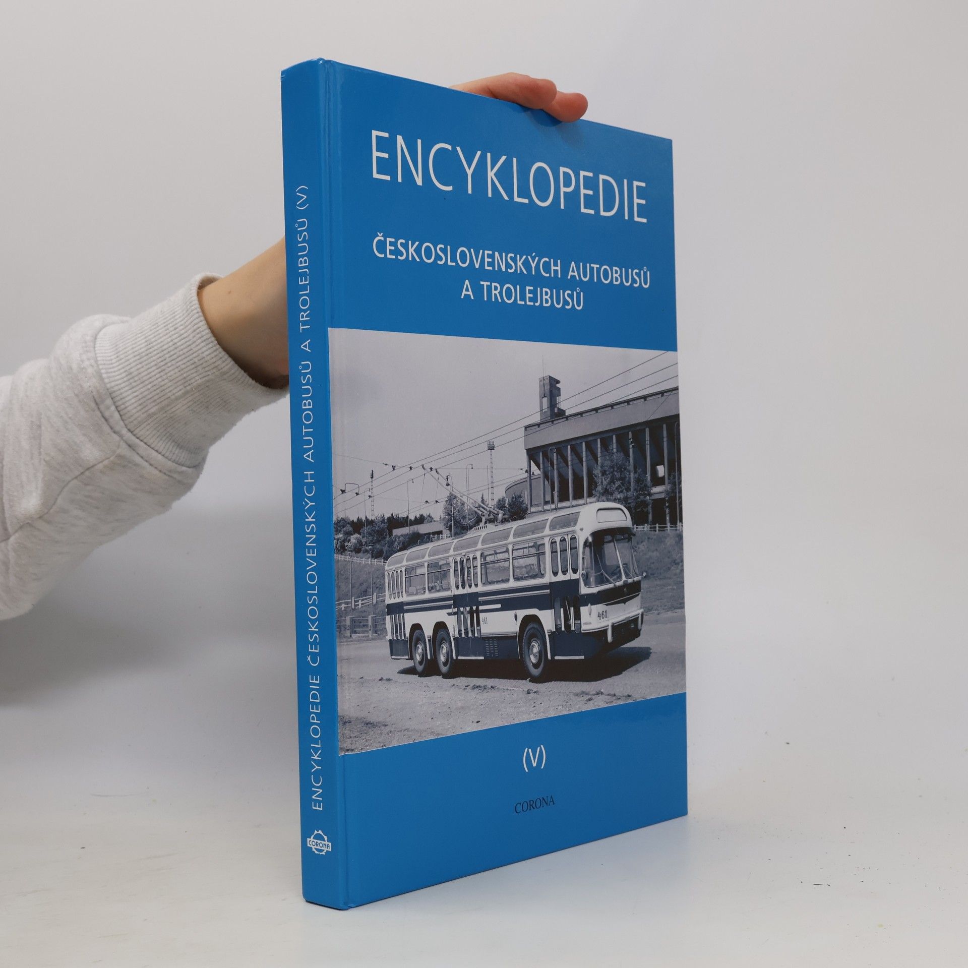 Martin Harák Encyklopedie československých autobusů a trolejbusů V.