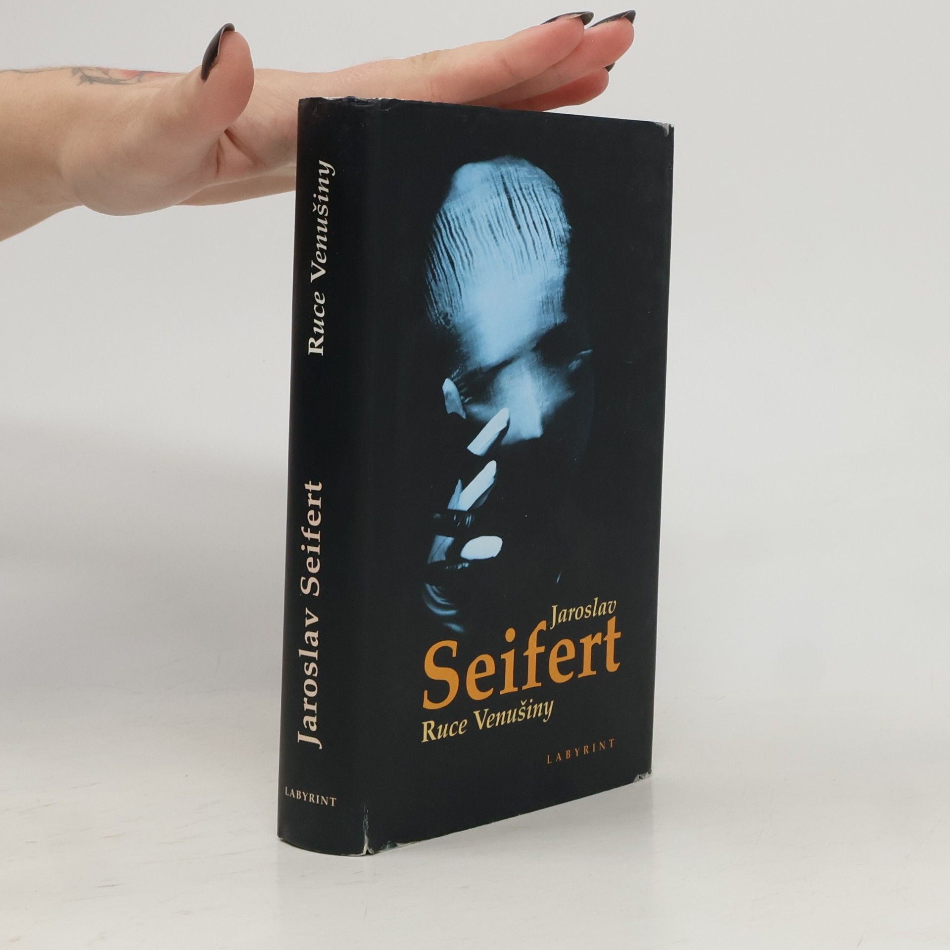 Jaroslav Seifert Ruce Venušiny. Výbor z poezie