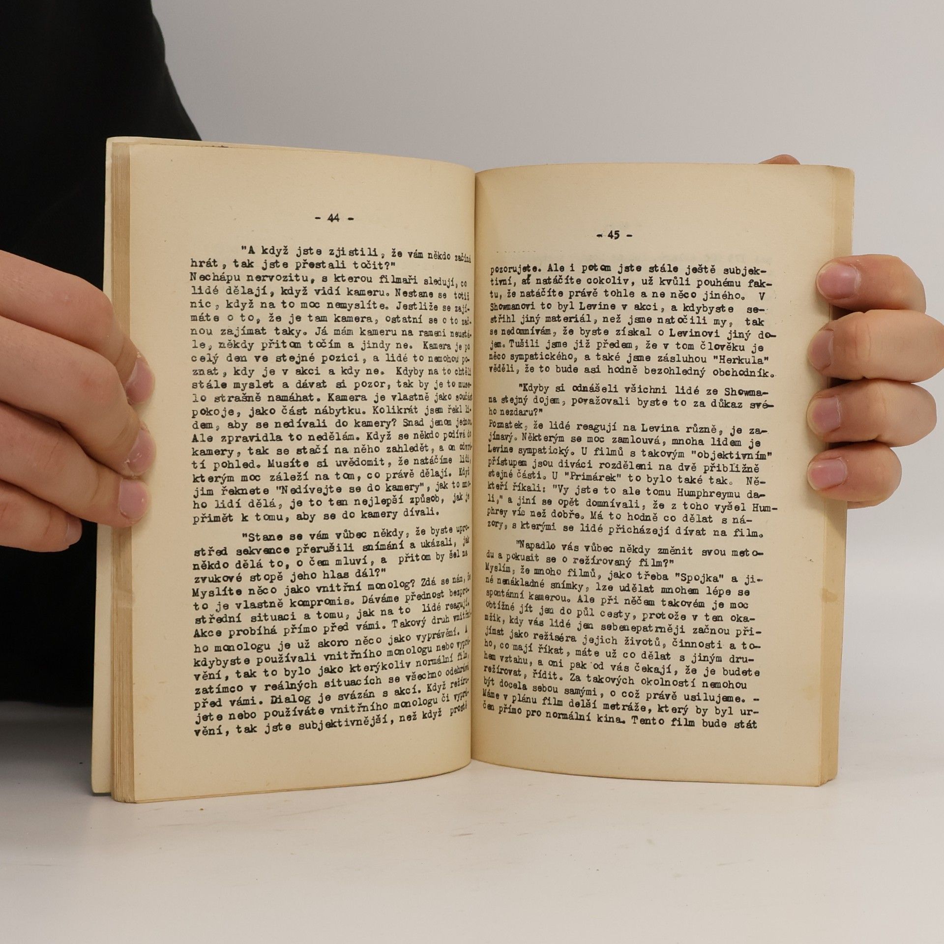 Autores varios Film - pravda