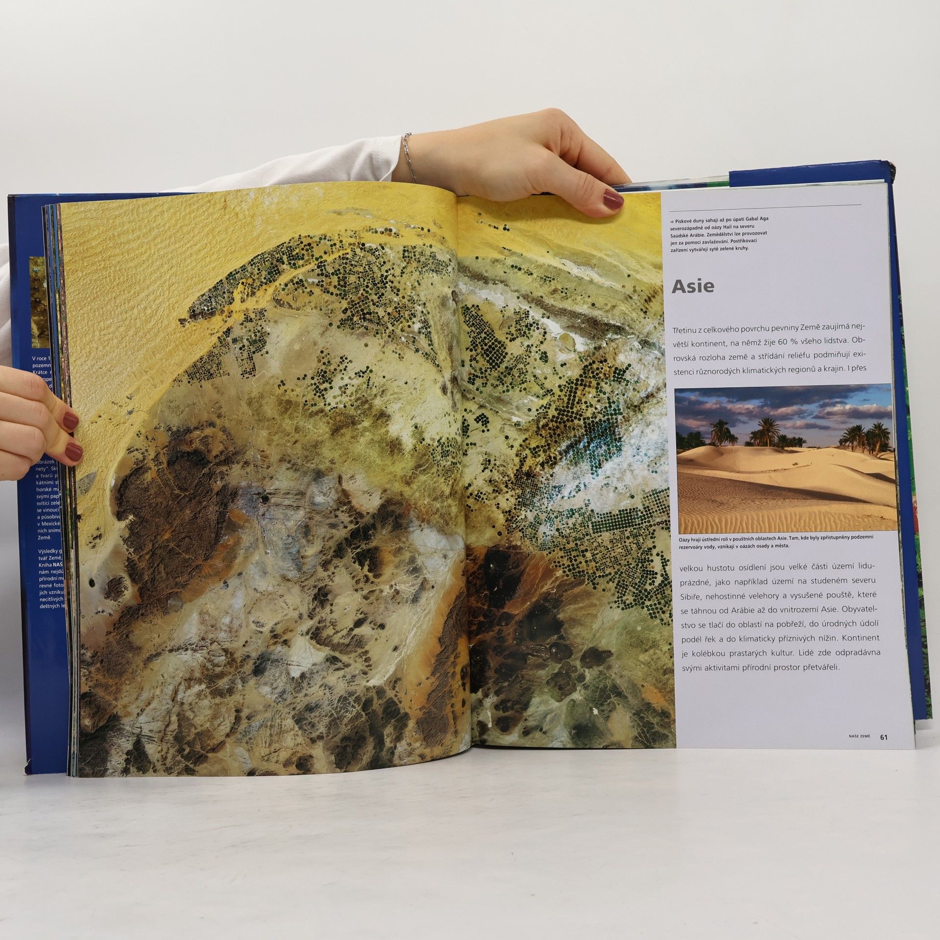 Ambros Brucker Naše Země : fascinující divy přírody: Unikátní satelitní snímky