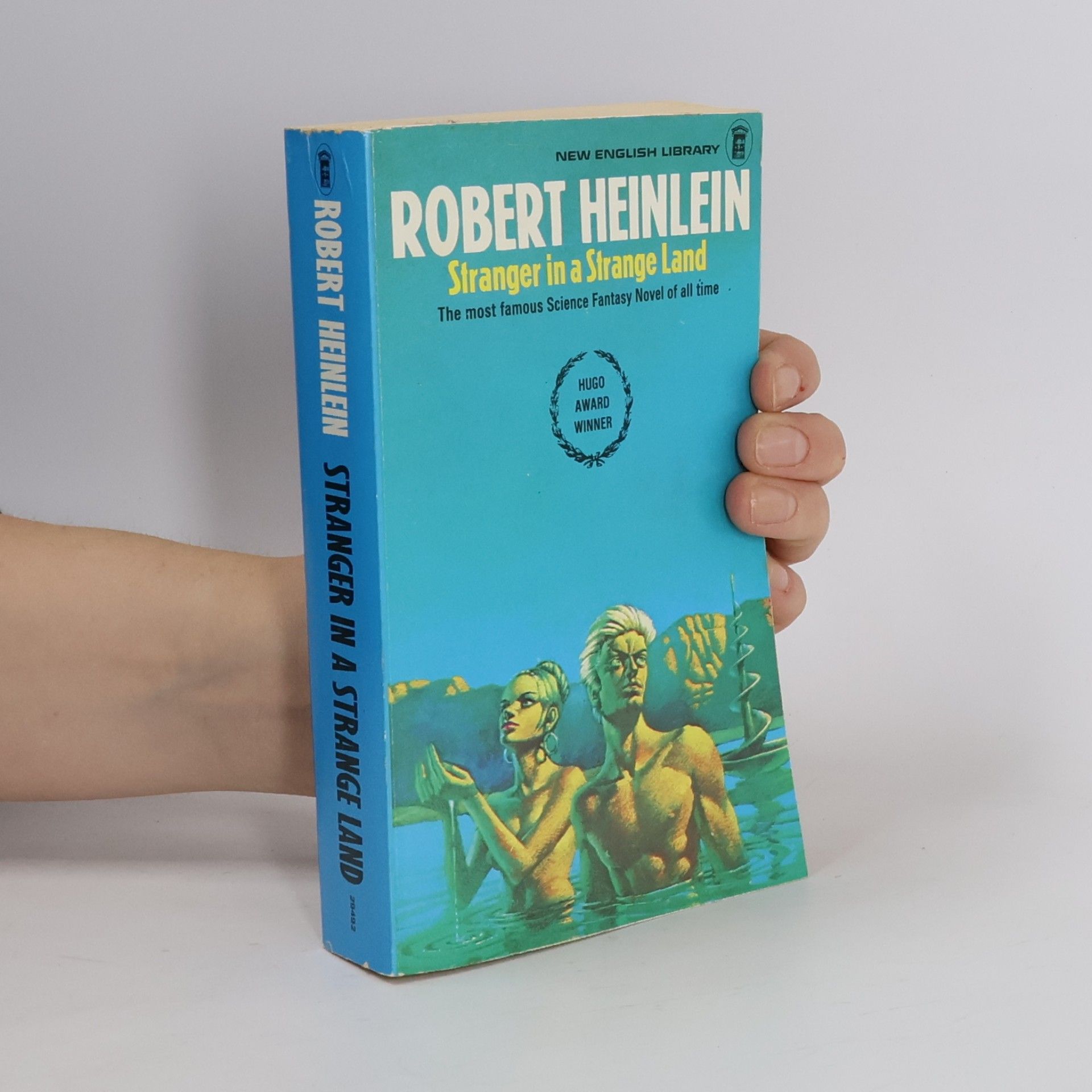 Robert A. Heinlein Stranger in a Strange Land