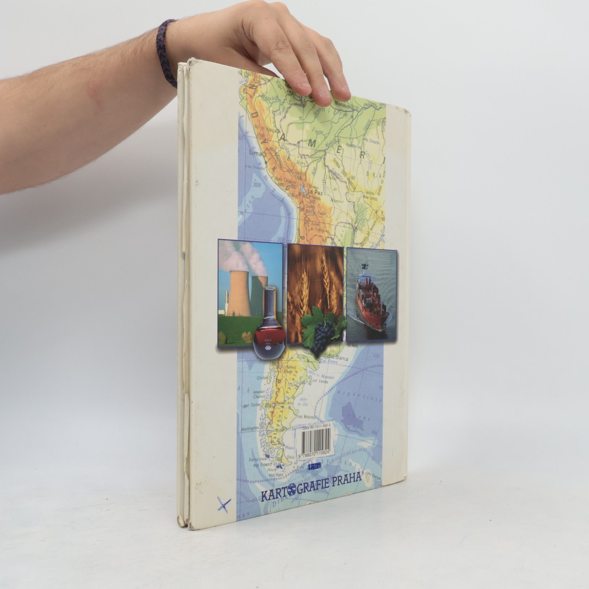 Autorenkollektiv Školní atlas světa