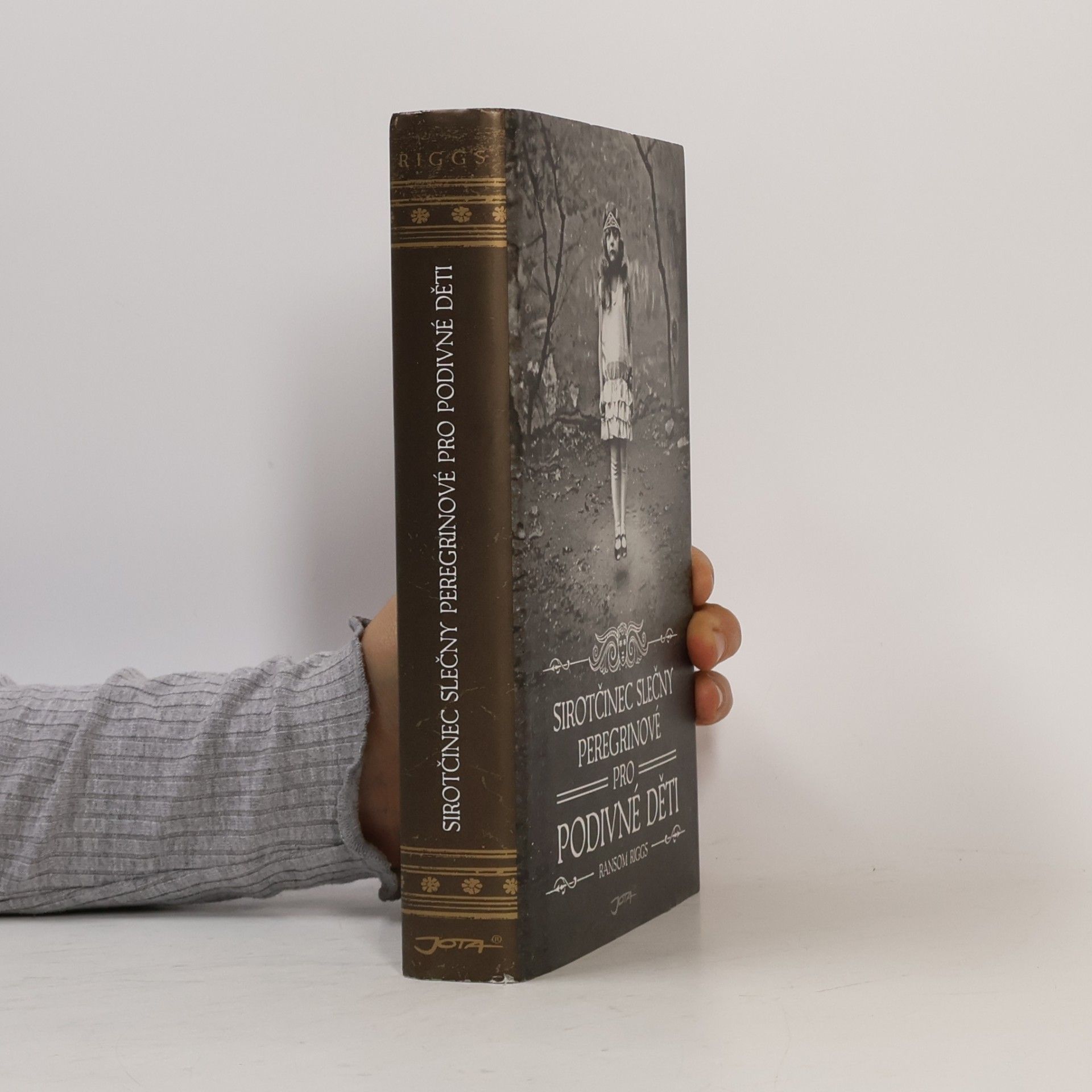 Ransom Riggs Sirotčinec slečny Peregrinové pro podivné děti