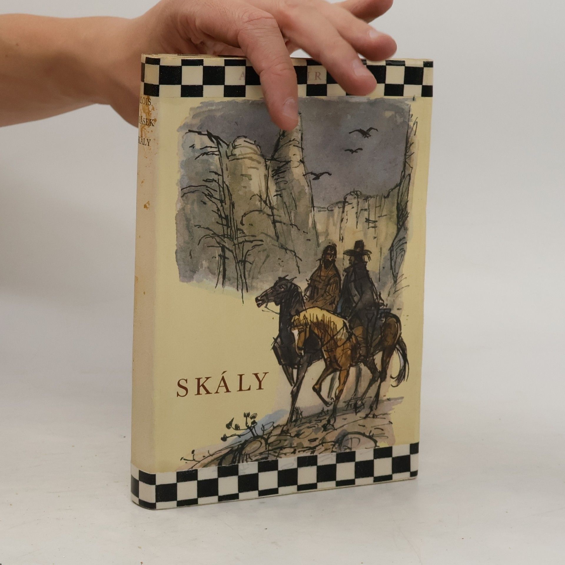 Skály