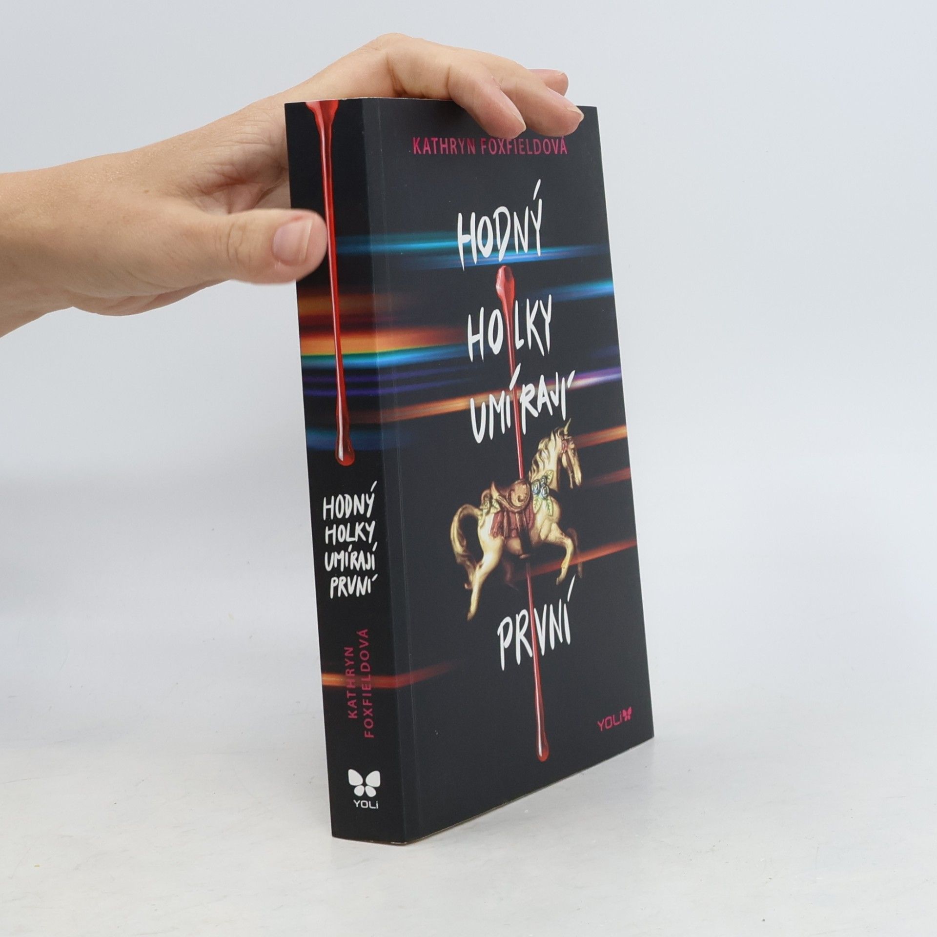 Kathryn Foxfield Hodný holky umírají první