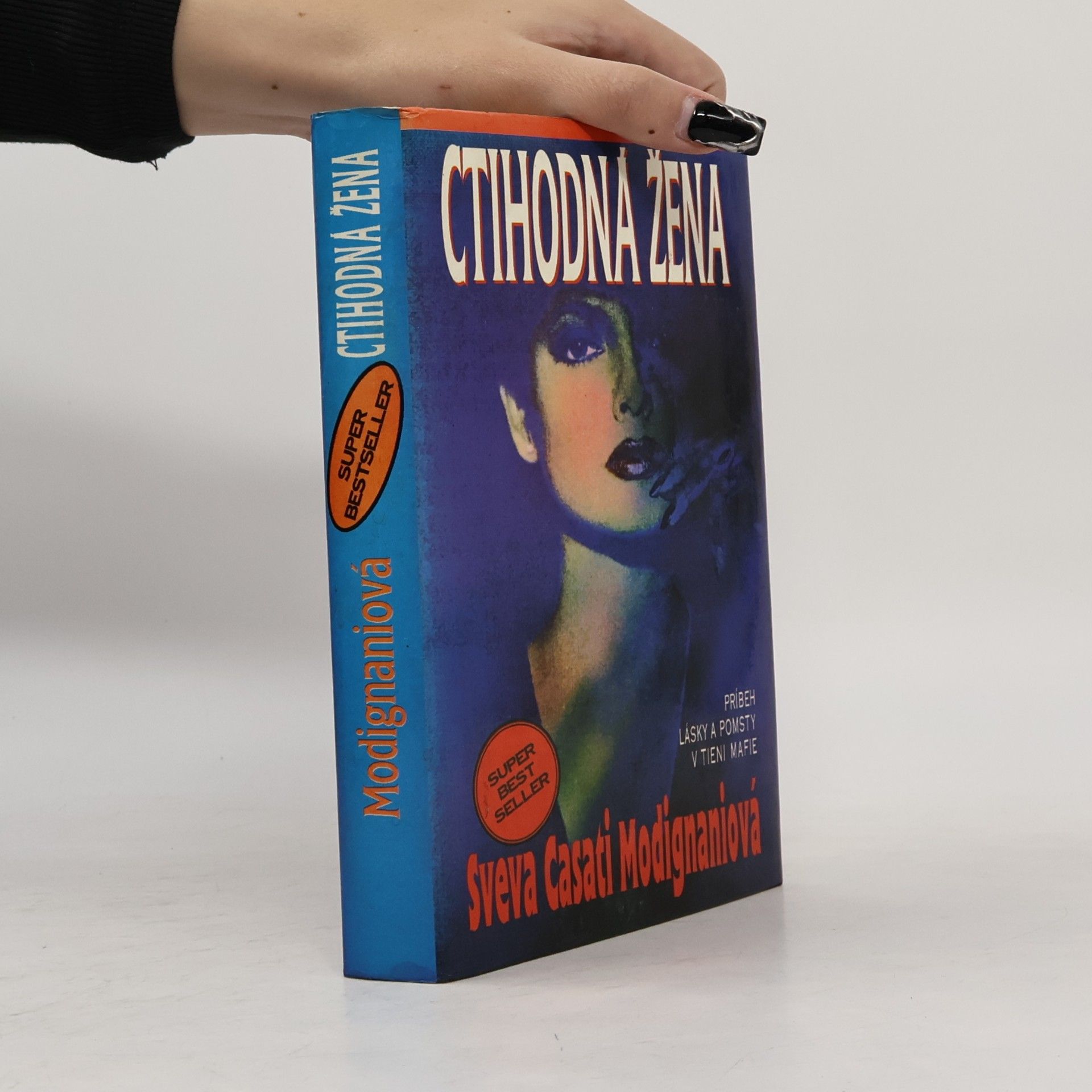 Sveva Casati Modignani Ctihodná žena