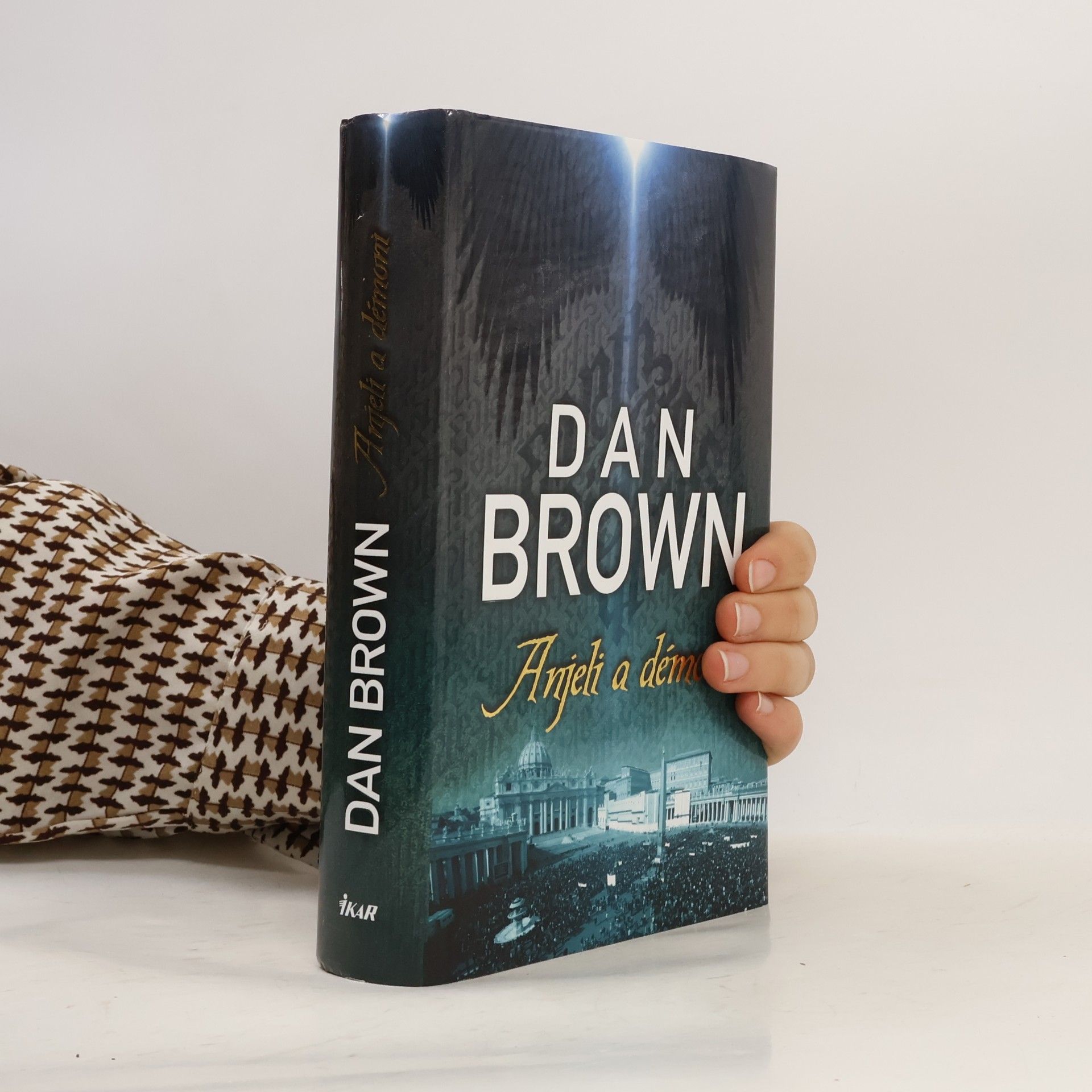 Dan Brown Anjeli a démoni