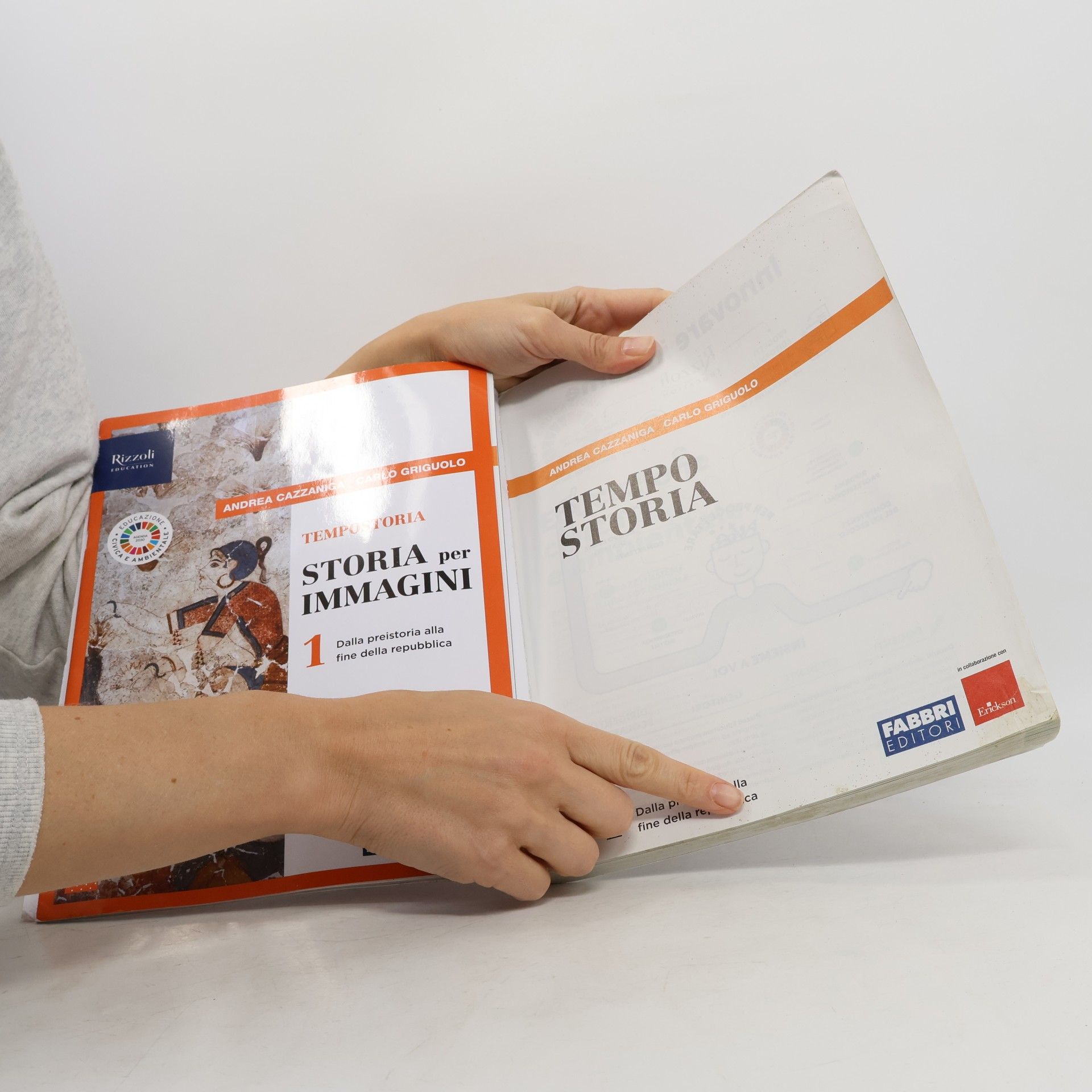 Andrea Cazzaniga Tempostoria. Con Storia per immagini e Covid-19: educazione civica e pandemia. Per le Scuole superiori. Con e-book. Con espansione online (Vol. 1)