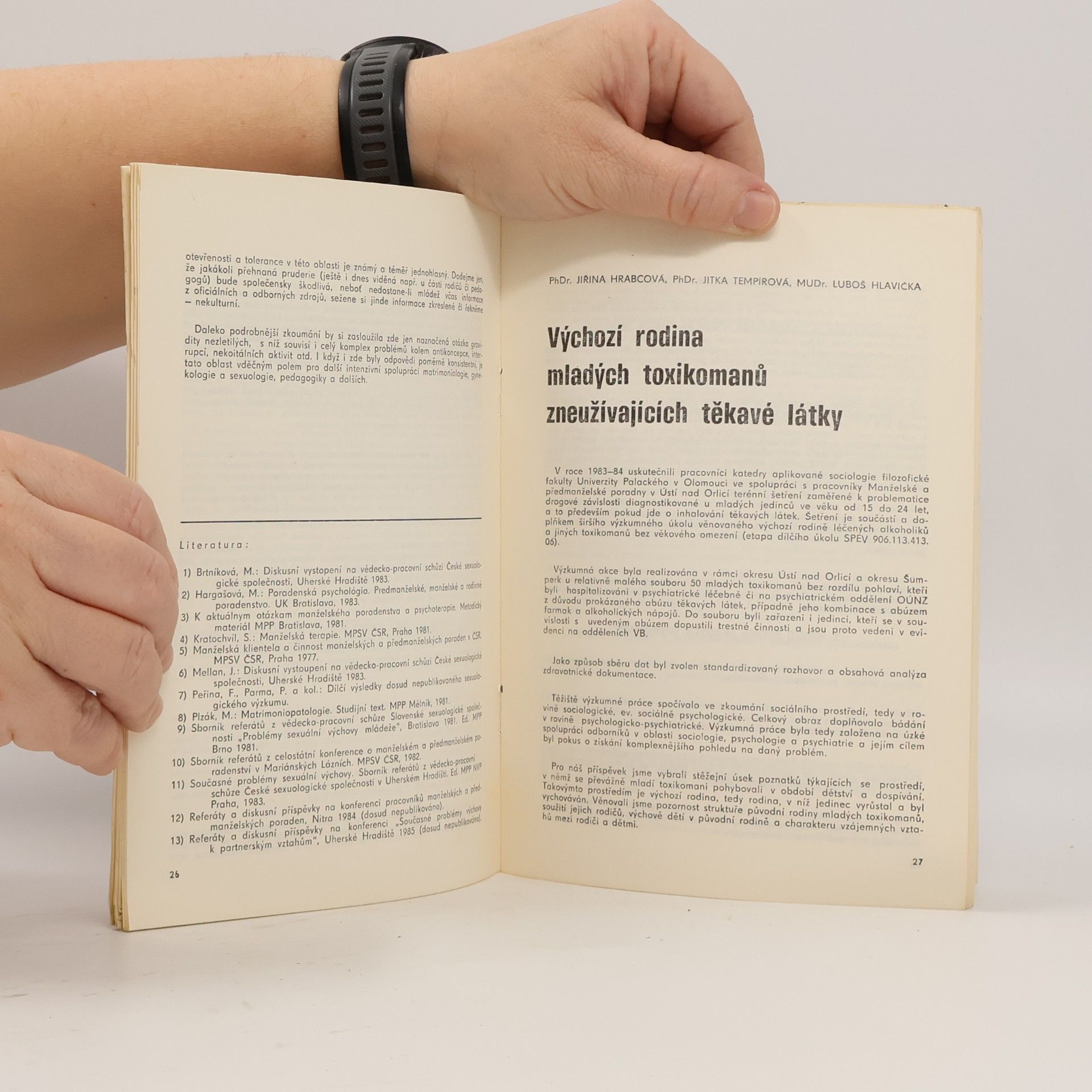 Various authors Populační zprávy '85