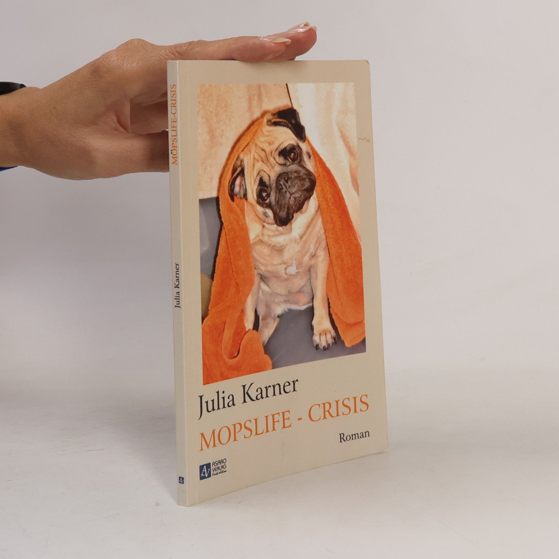 Julia Karner Mopslife-Crisis