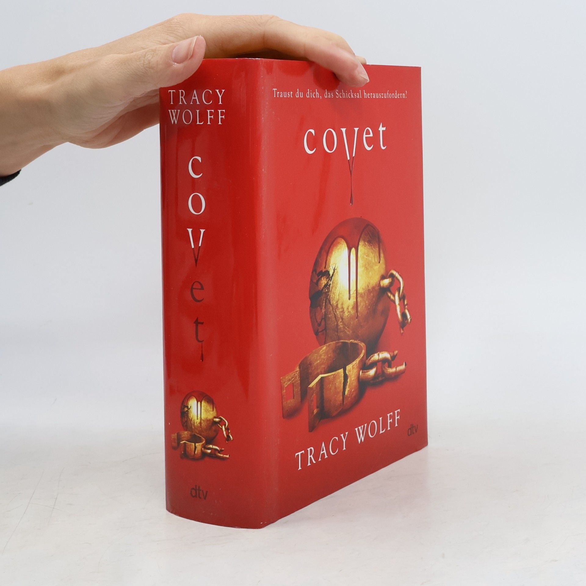 Tracy Wolff Covet