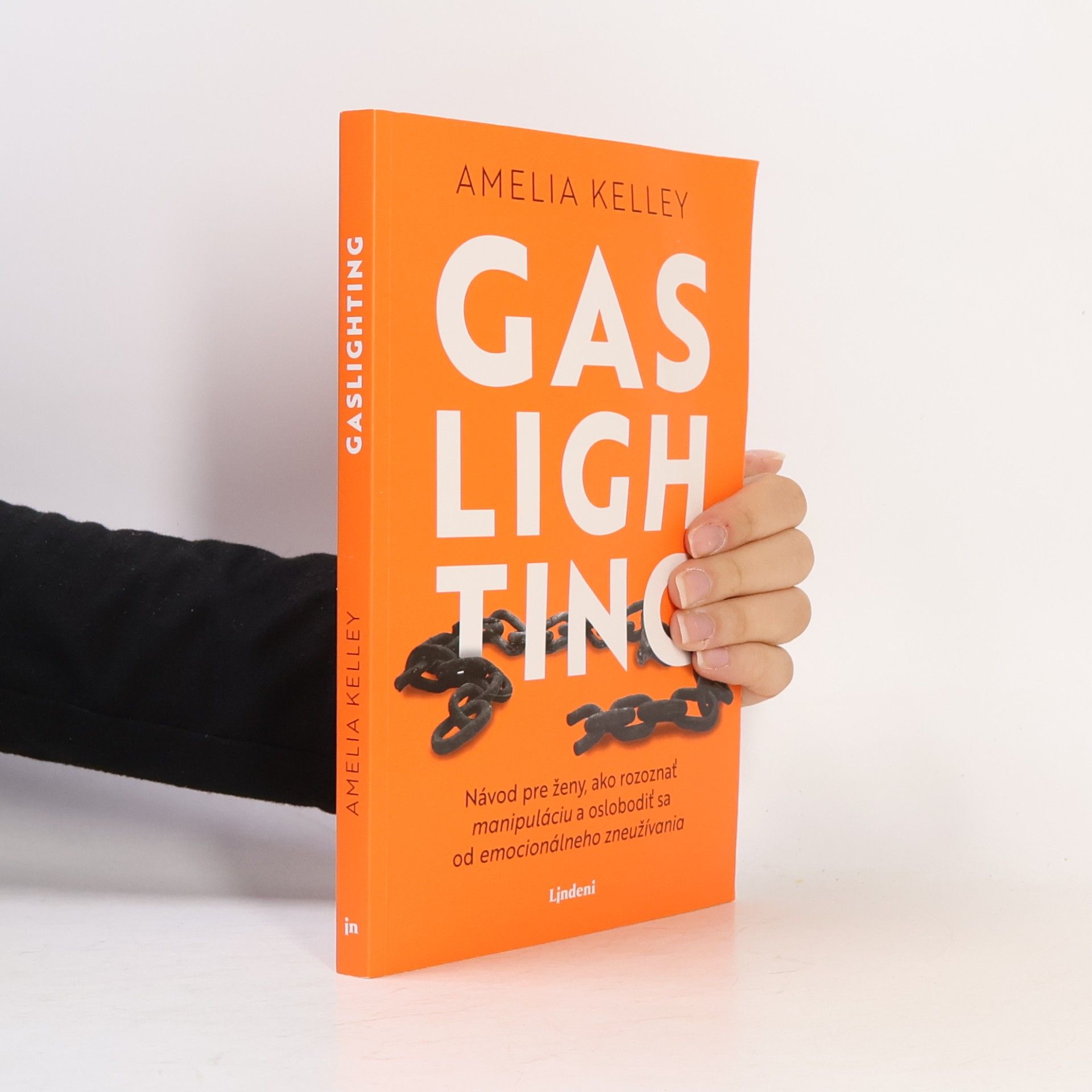 Amelia Kelley Gaslighting