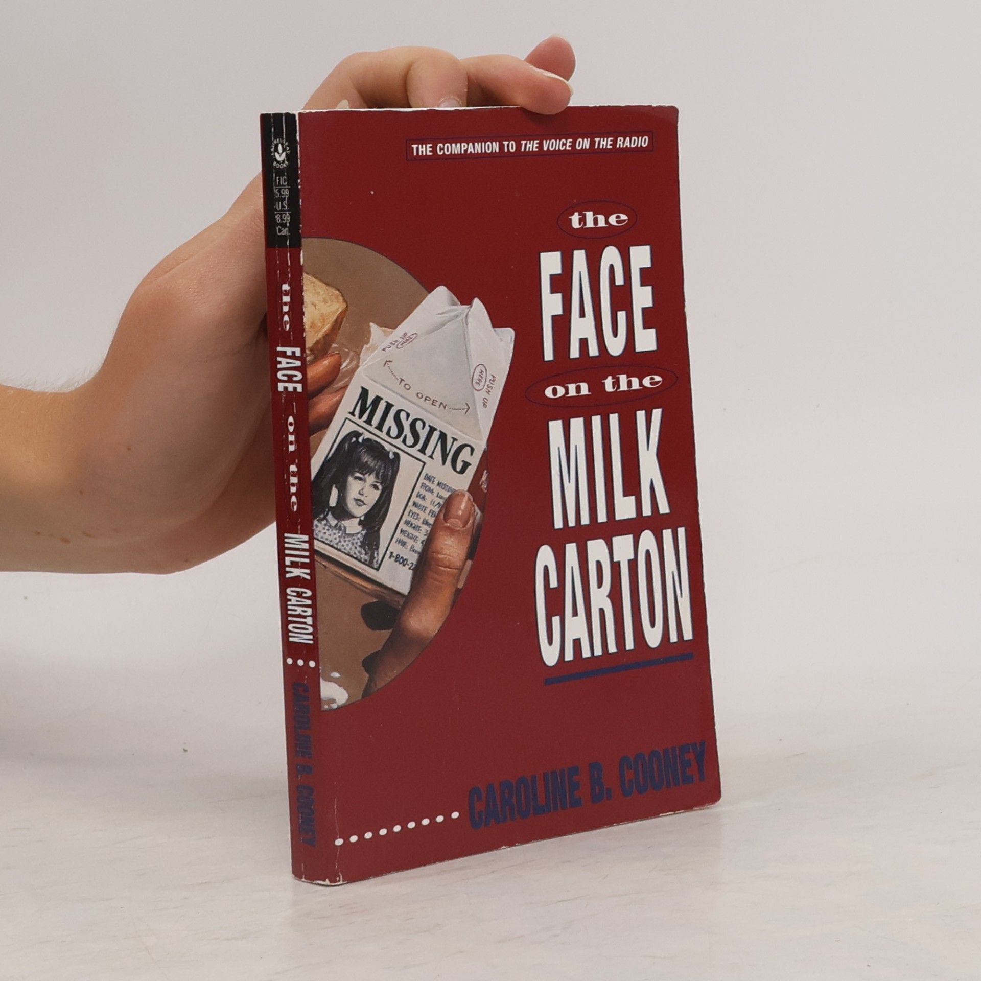 Caroline B. Cooney The Face on the Milk Carton