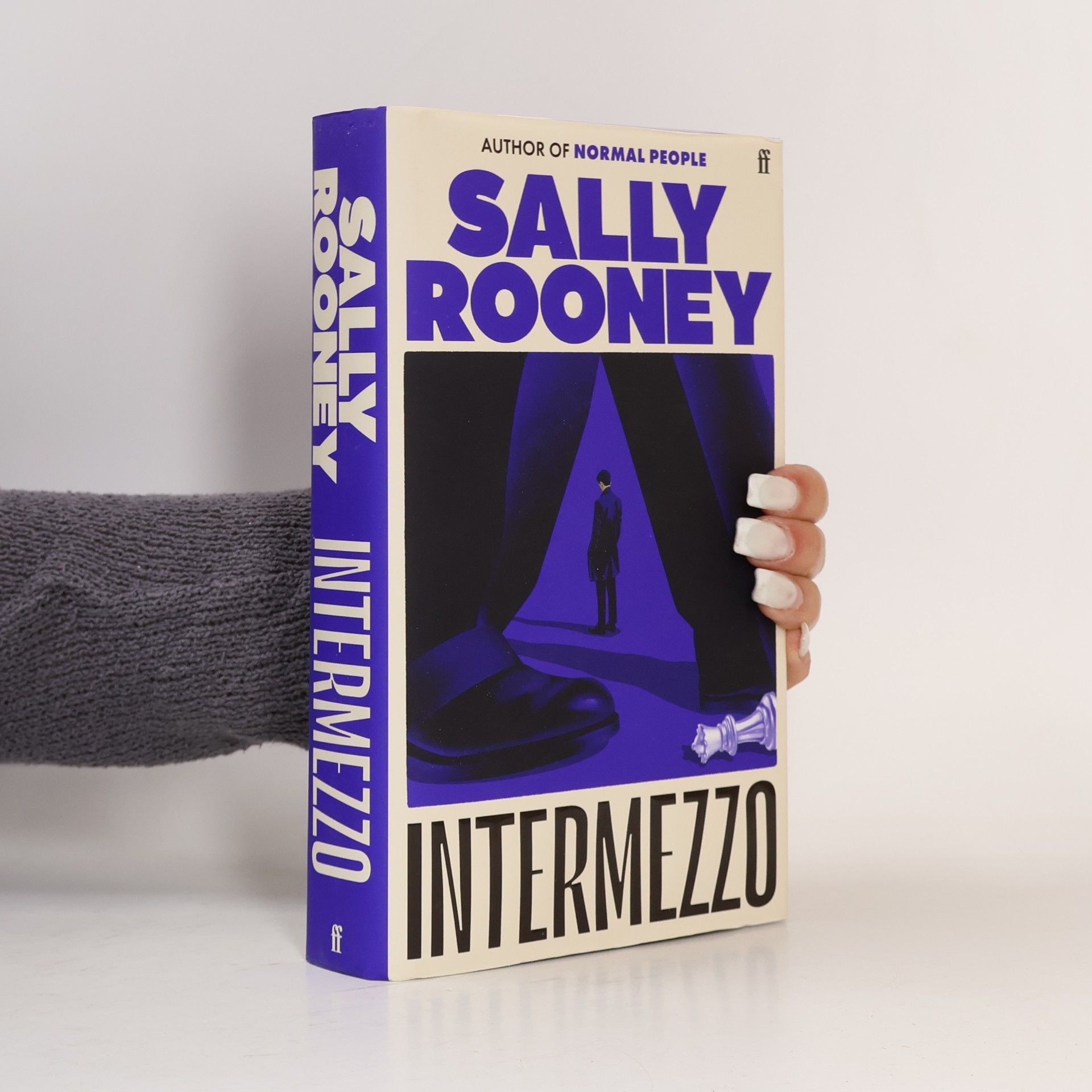Sally Rooney Intermezzo