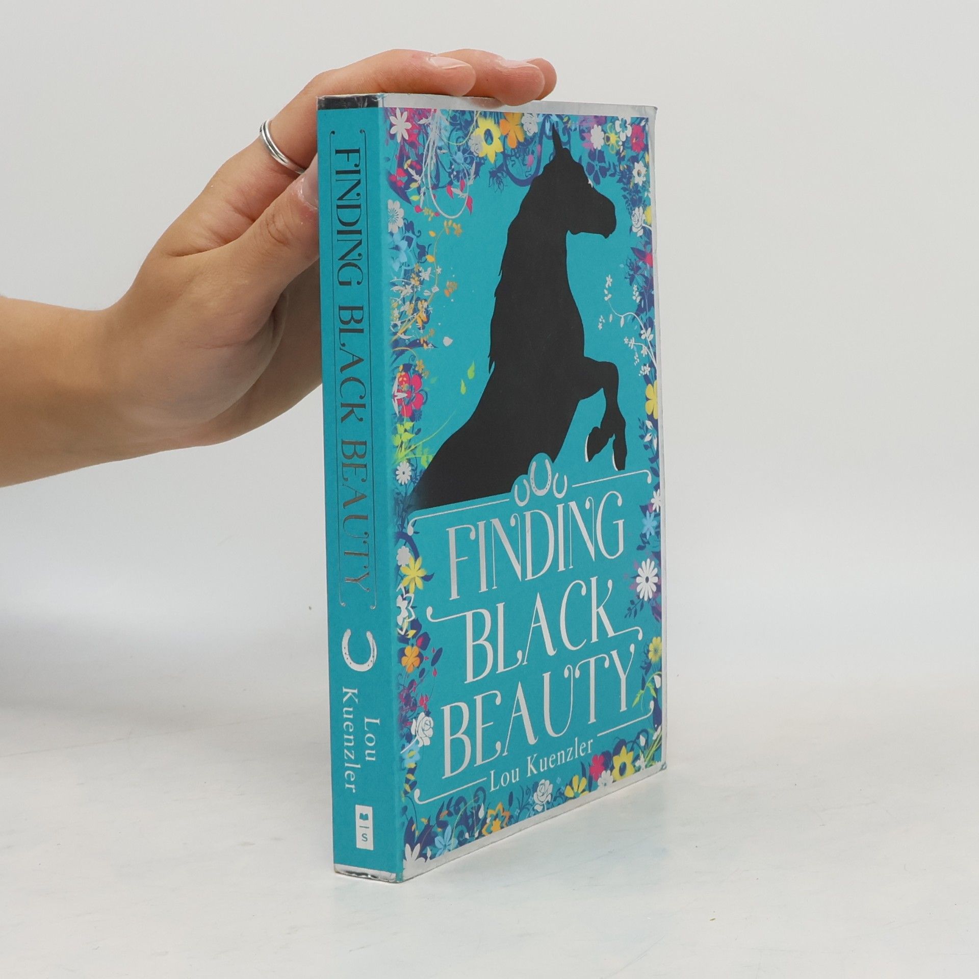 Lou Kuenzler Finding Black Beauty
