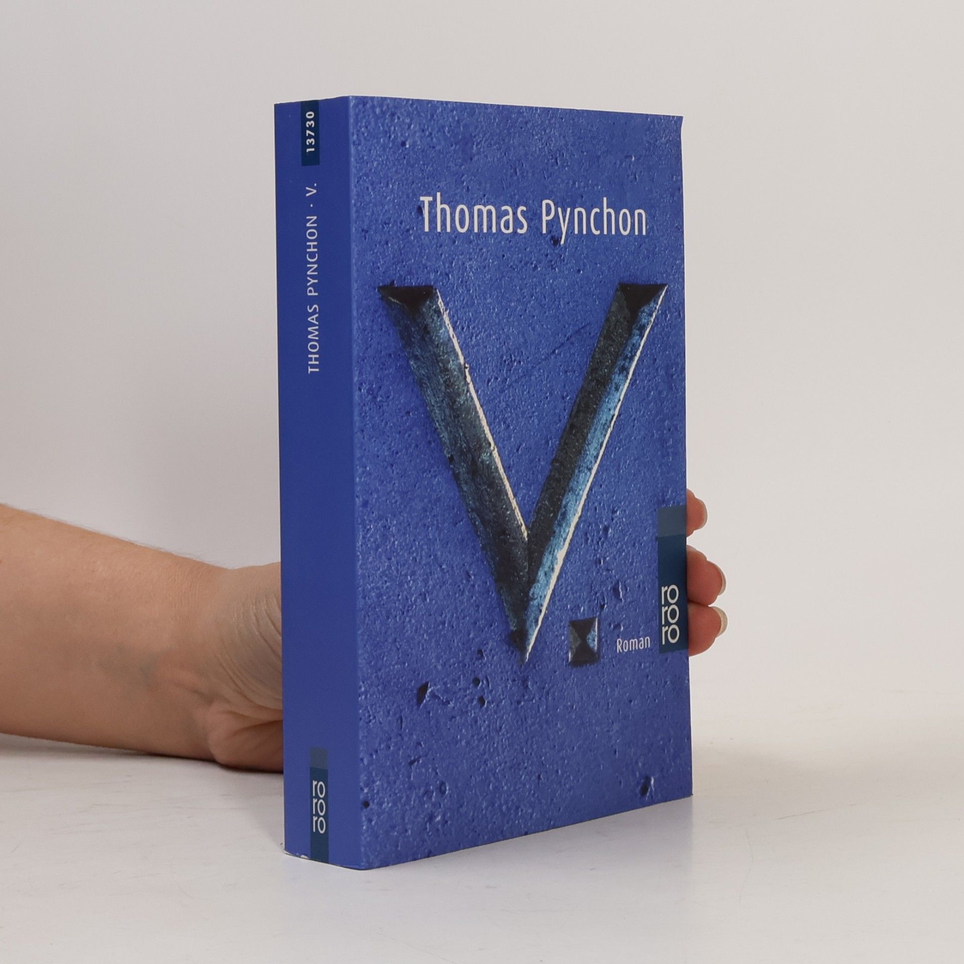 Thomas Pynchon V