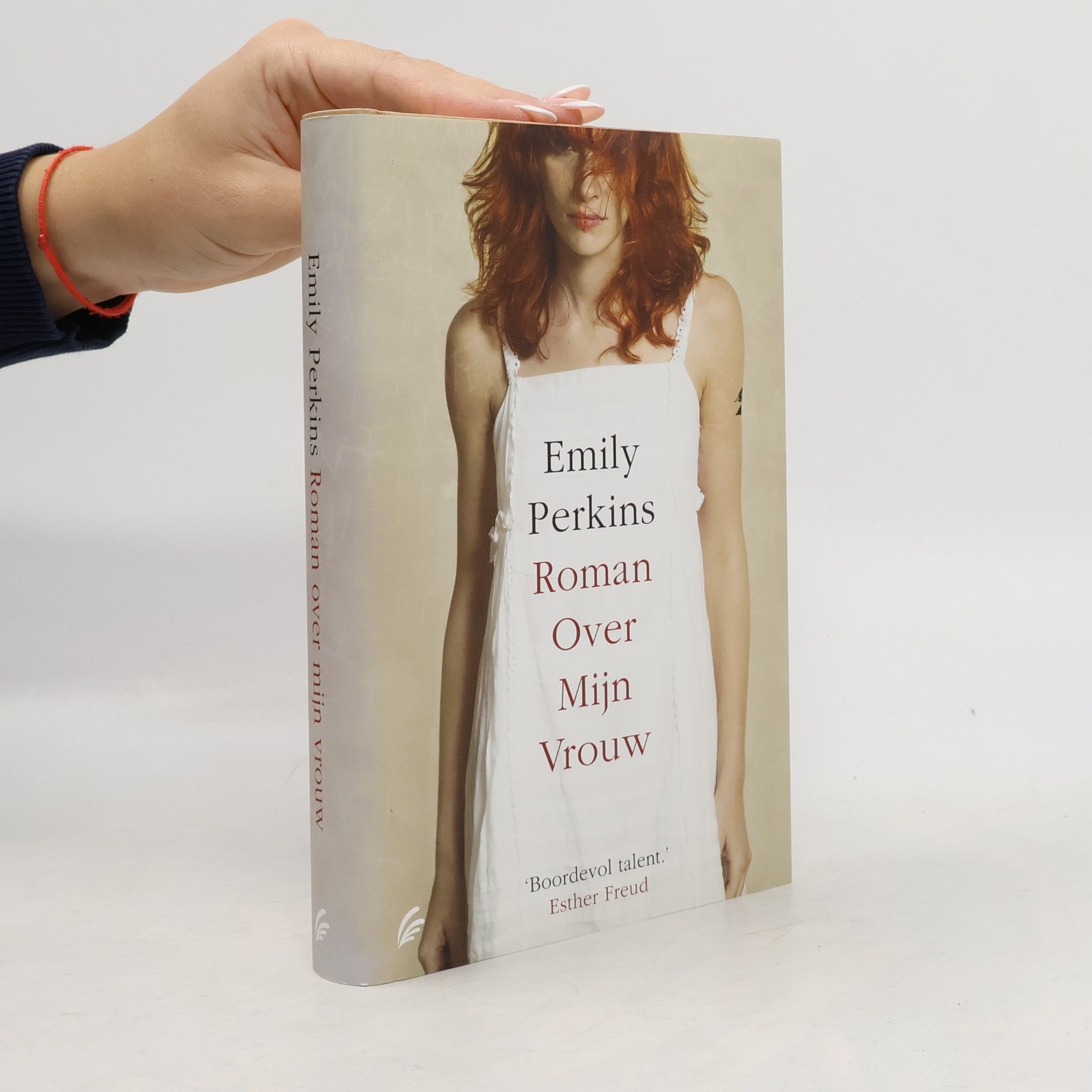 Emily Perkins Roman over mijn vrouw