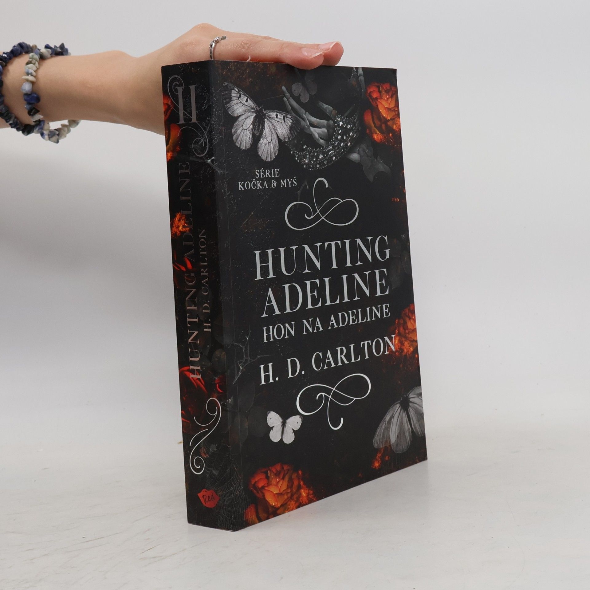 H. D. Carlton Hunting Adeline. Hon na Adeline