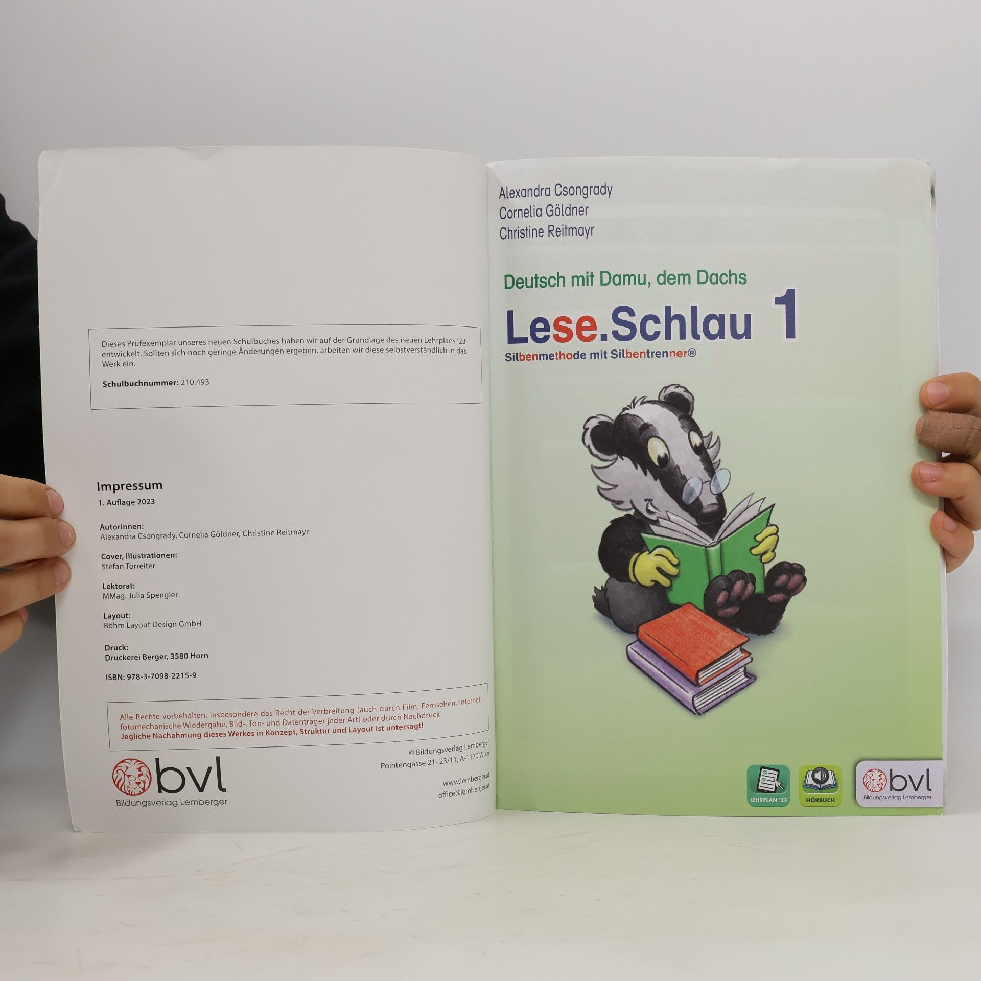 Alexandra Csongrady Lese.Schlau 1