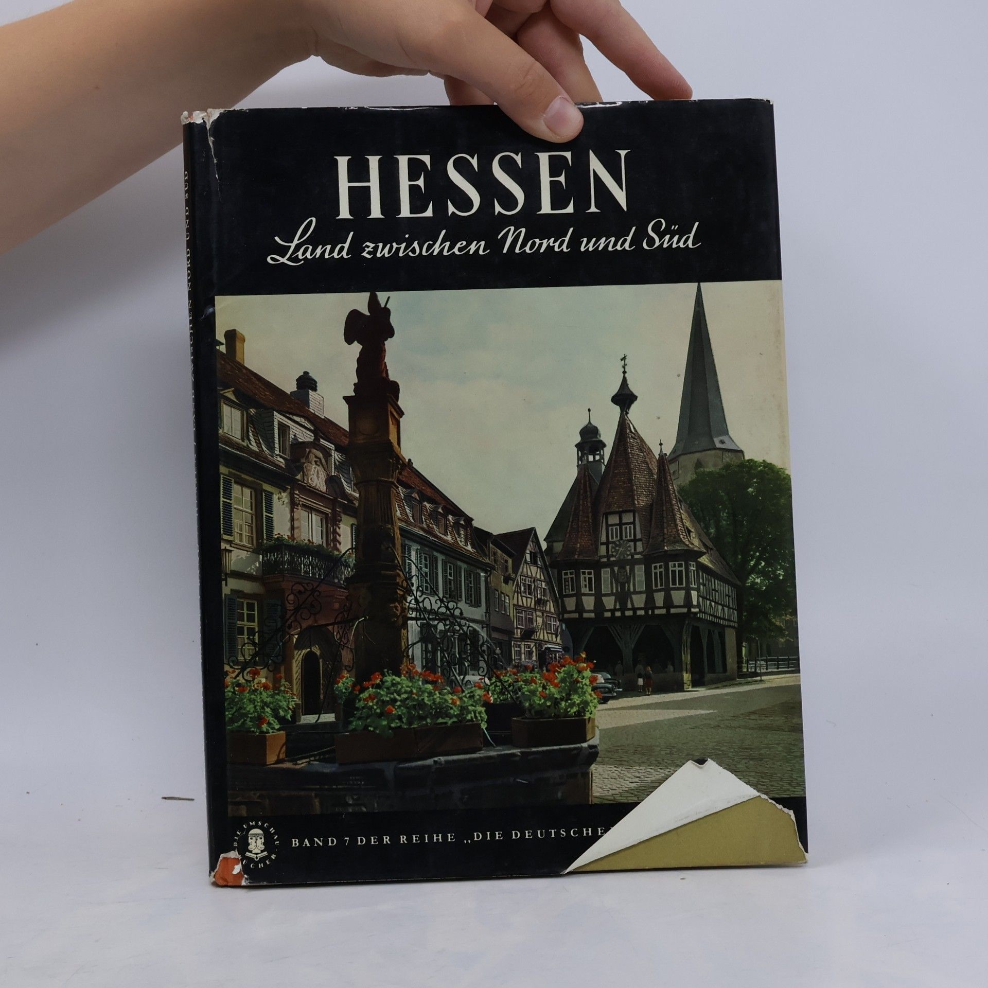 Various authors Hessen. Land zwischen Nord und Süd