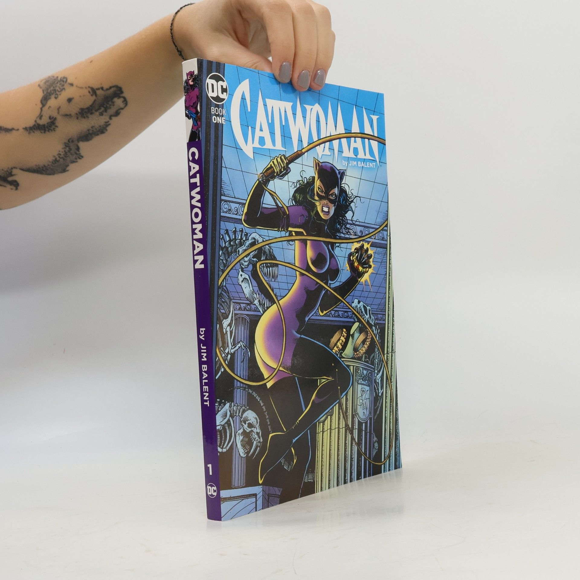 Catwoman By Jim Balent Book One