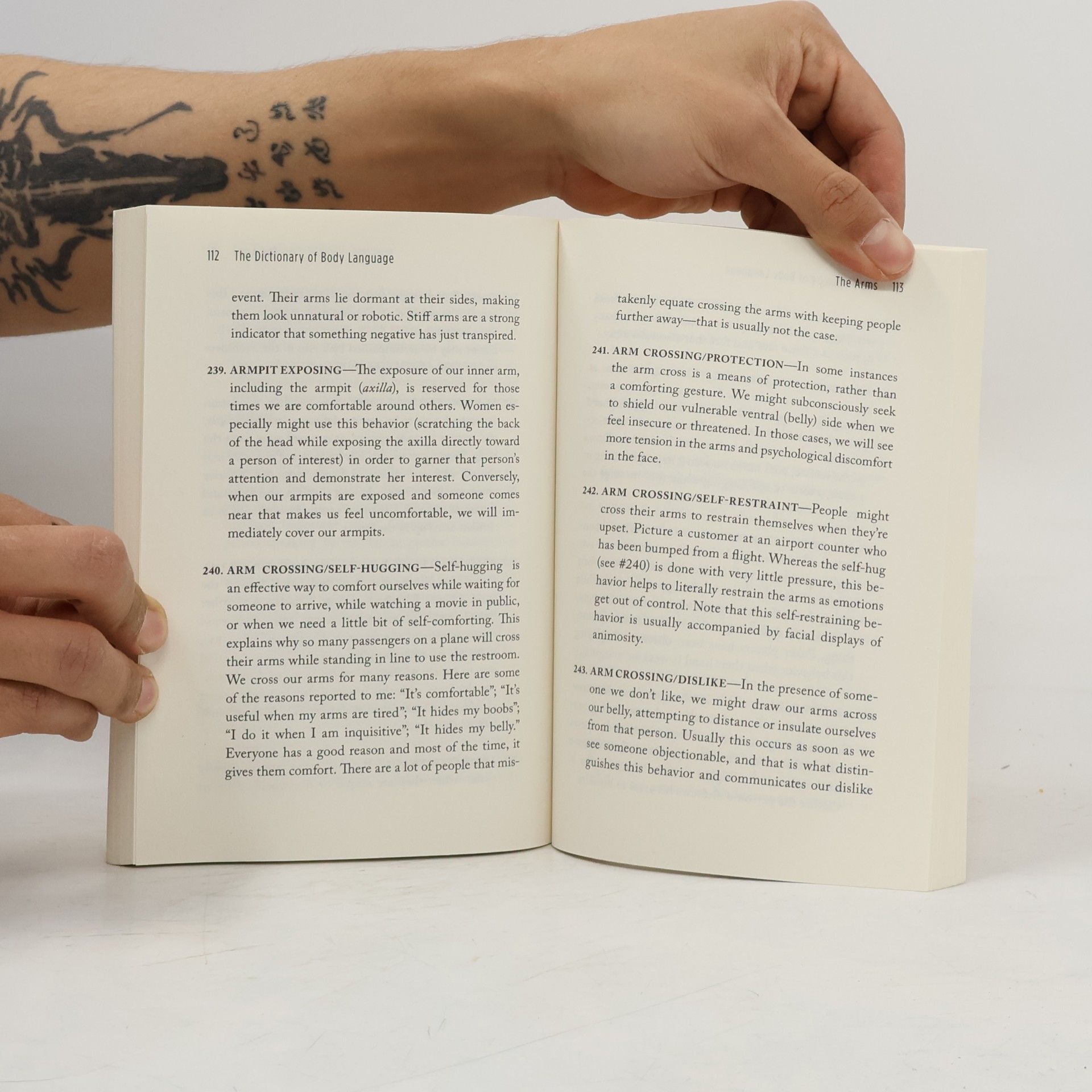 Joe Navarro The Dictionary of Body Language