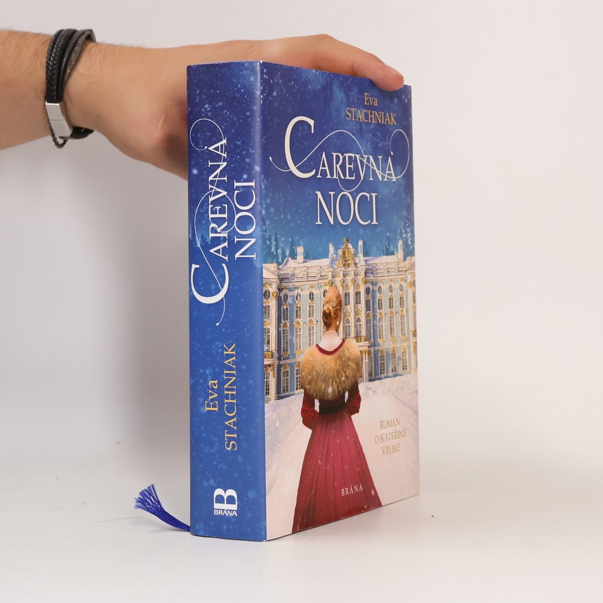 Eva Stachniak Carevna noci