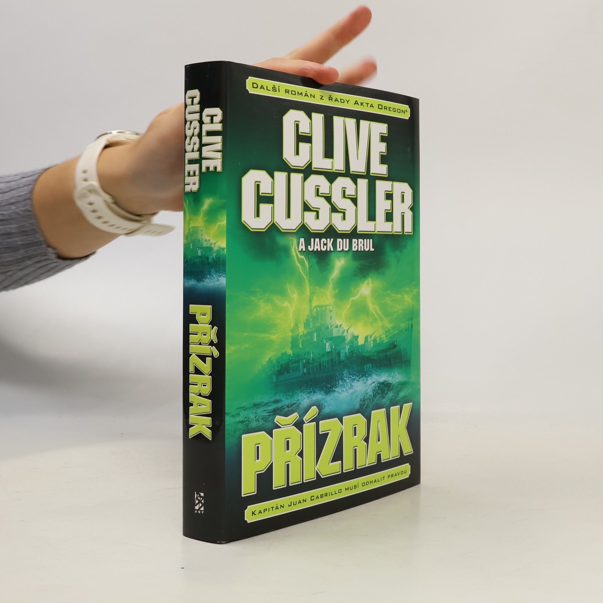 Clive Cussler Přízrak