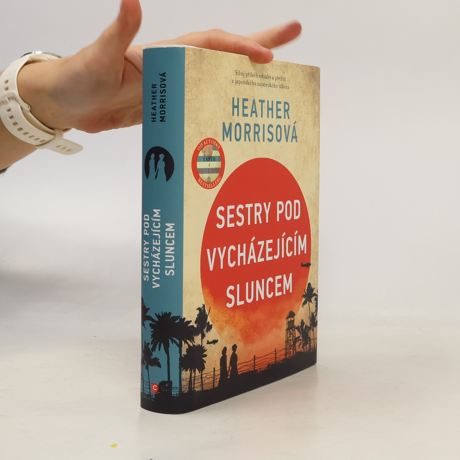 Sestry pod vycházejícím sluncem