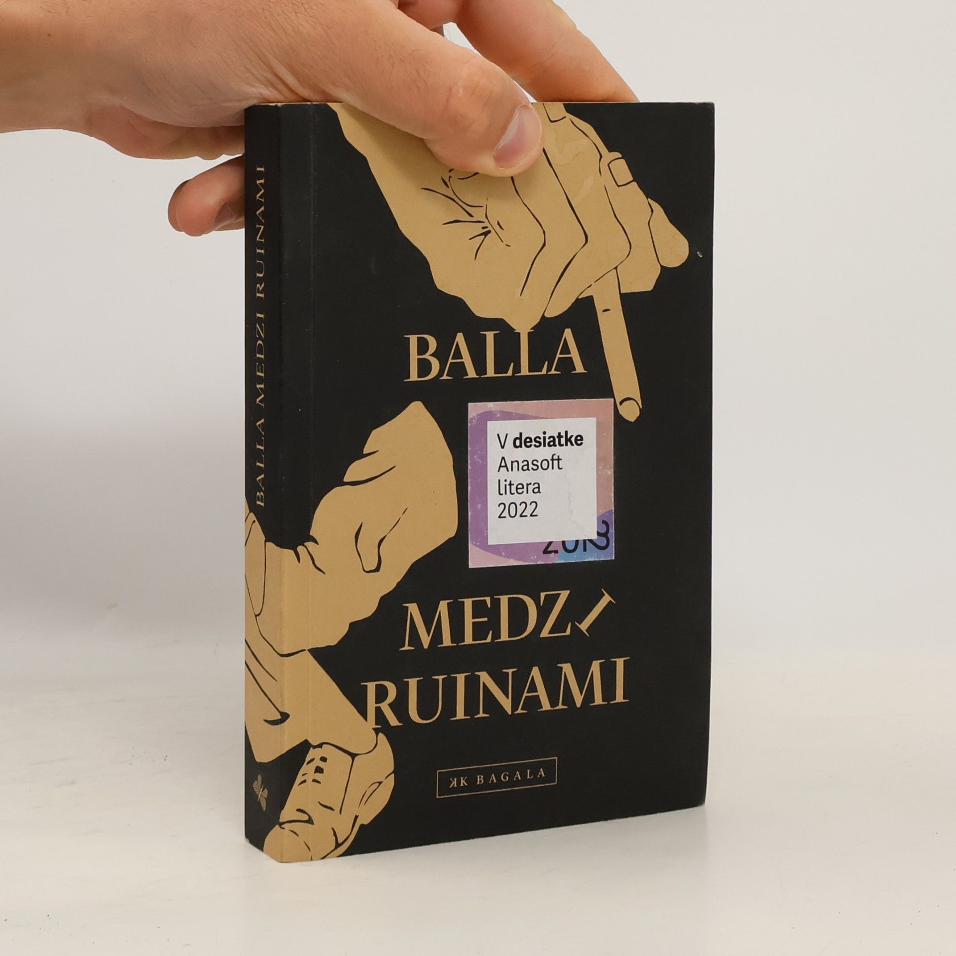 Balla Medzi ruinami