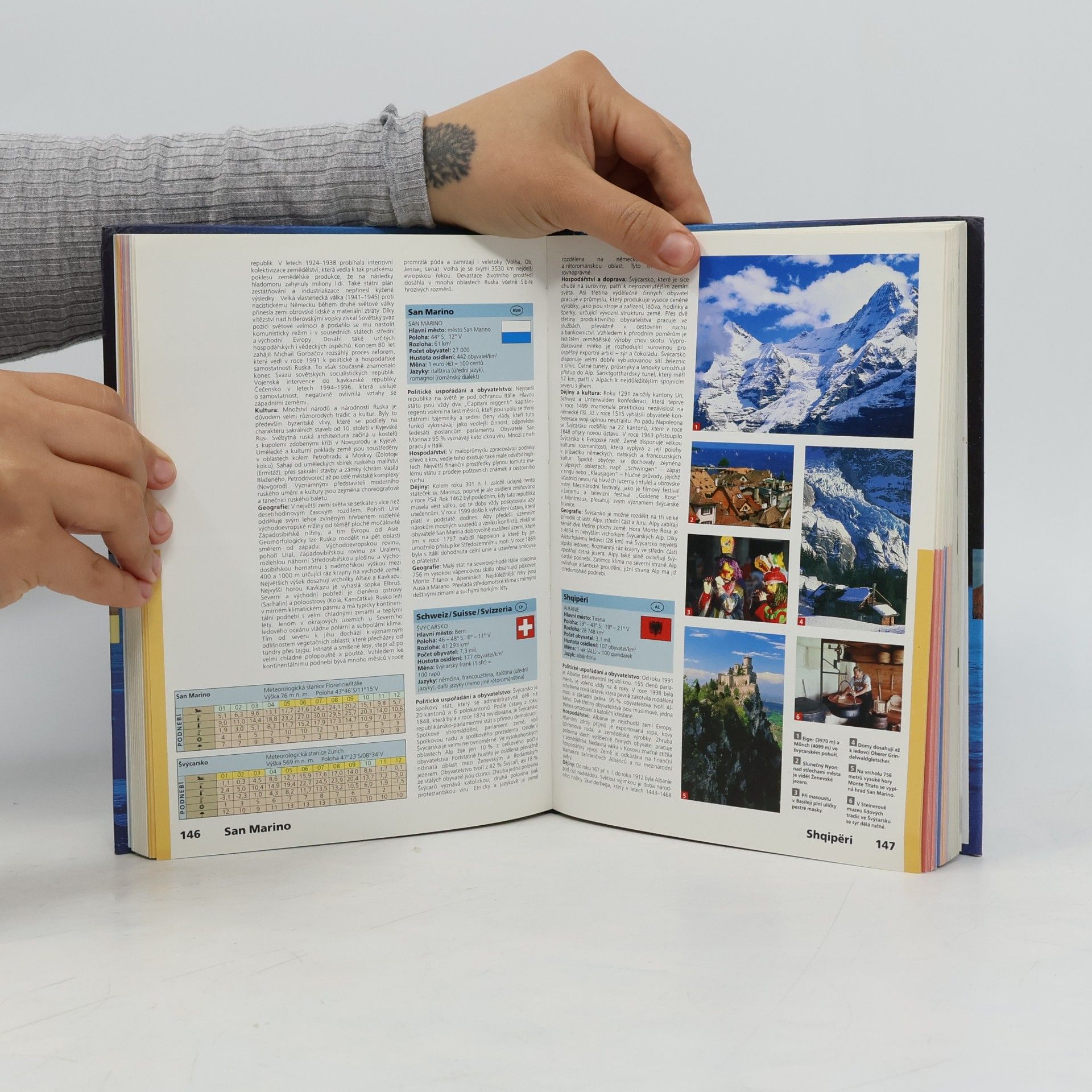 Kolektiv autorů Kapesní atlas světa. S lexikonem států