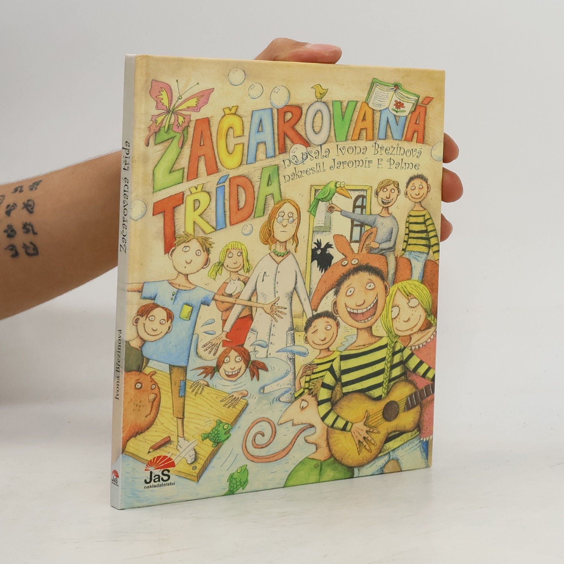 Ivona Březinová Začarovaná třída