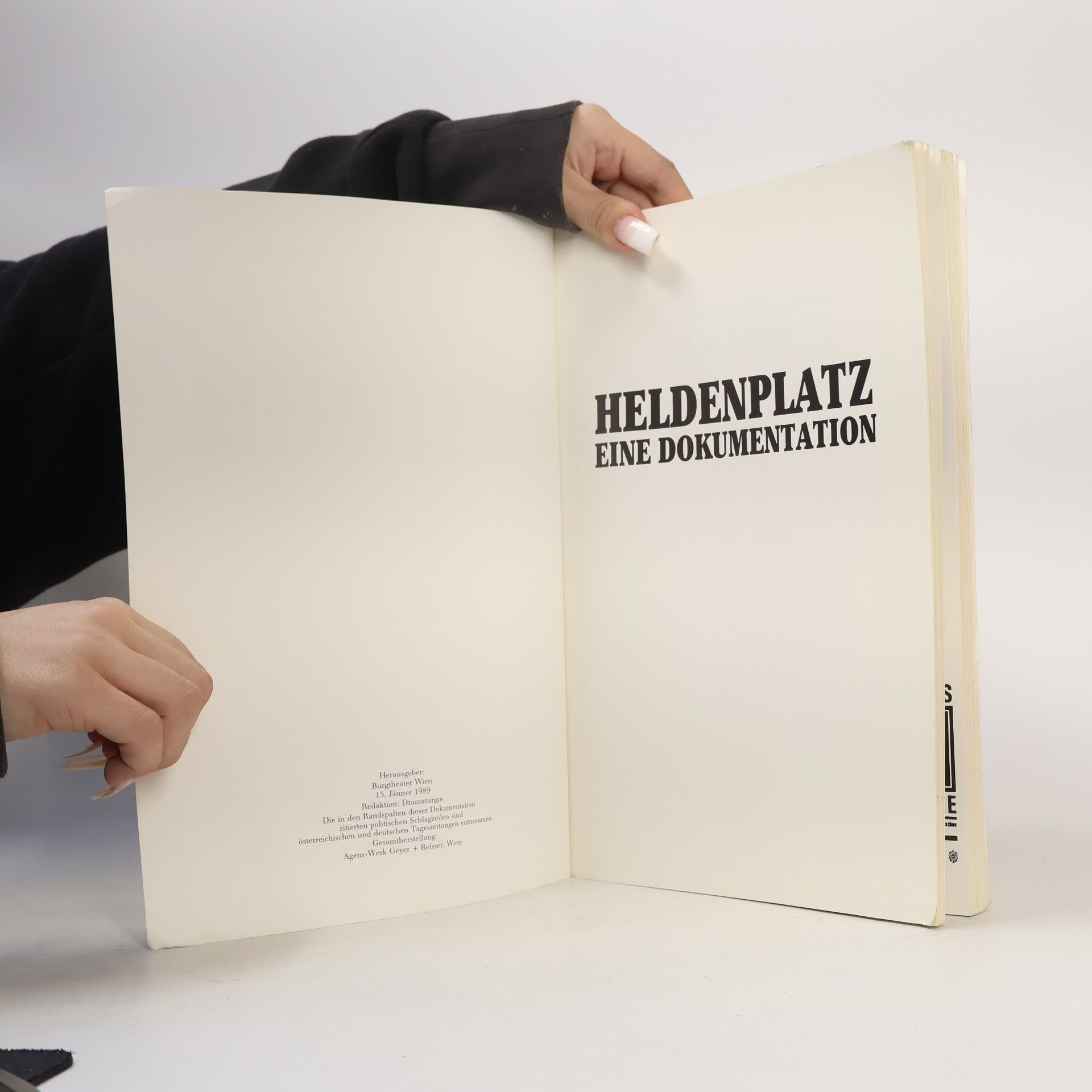 kolektiv Heldenplatz: eine Dokumentation