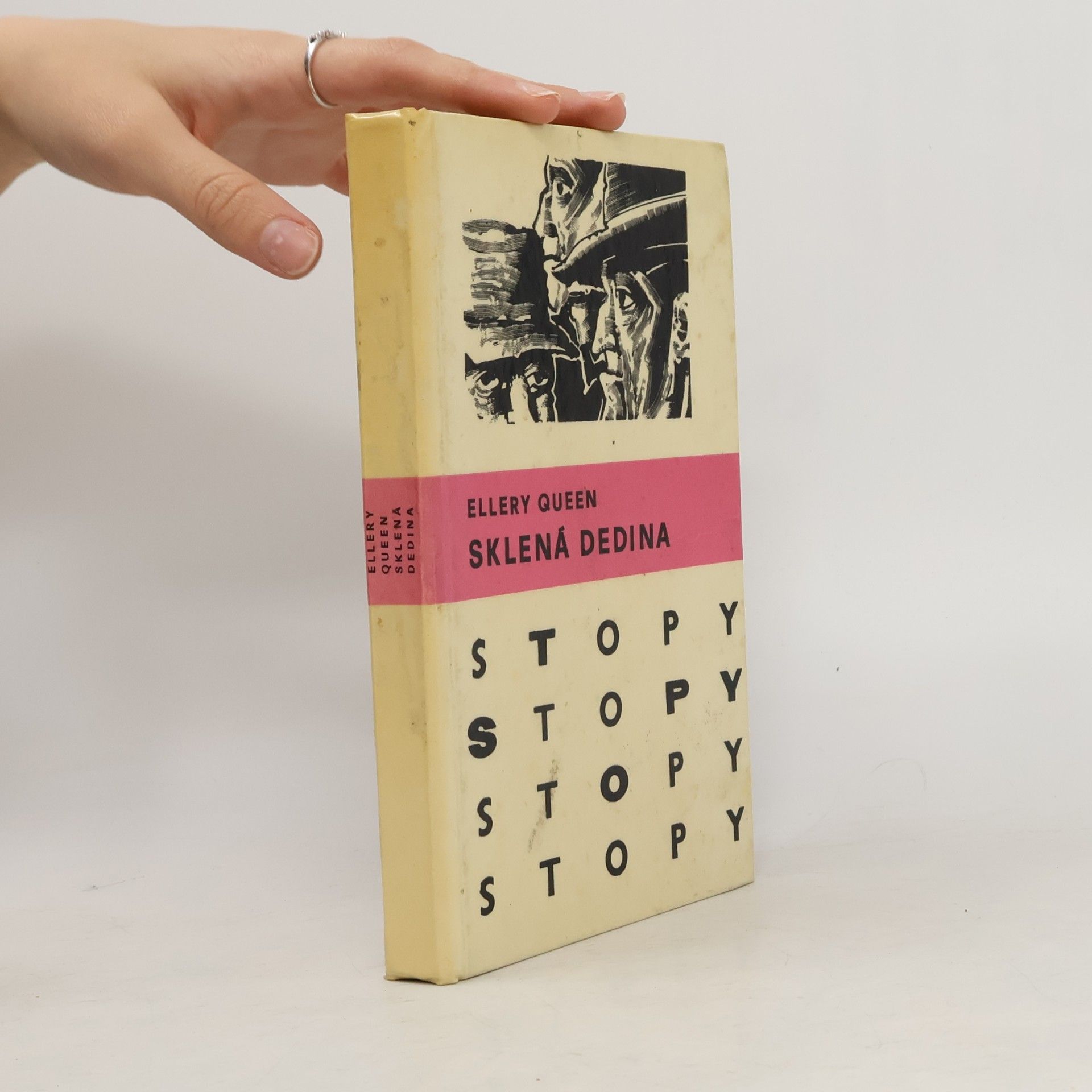 Ellery Queen Sklená dedina