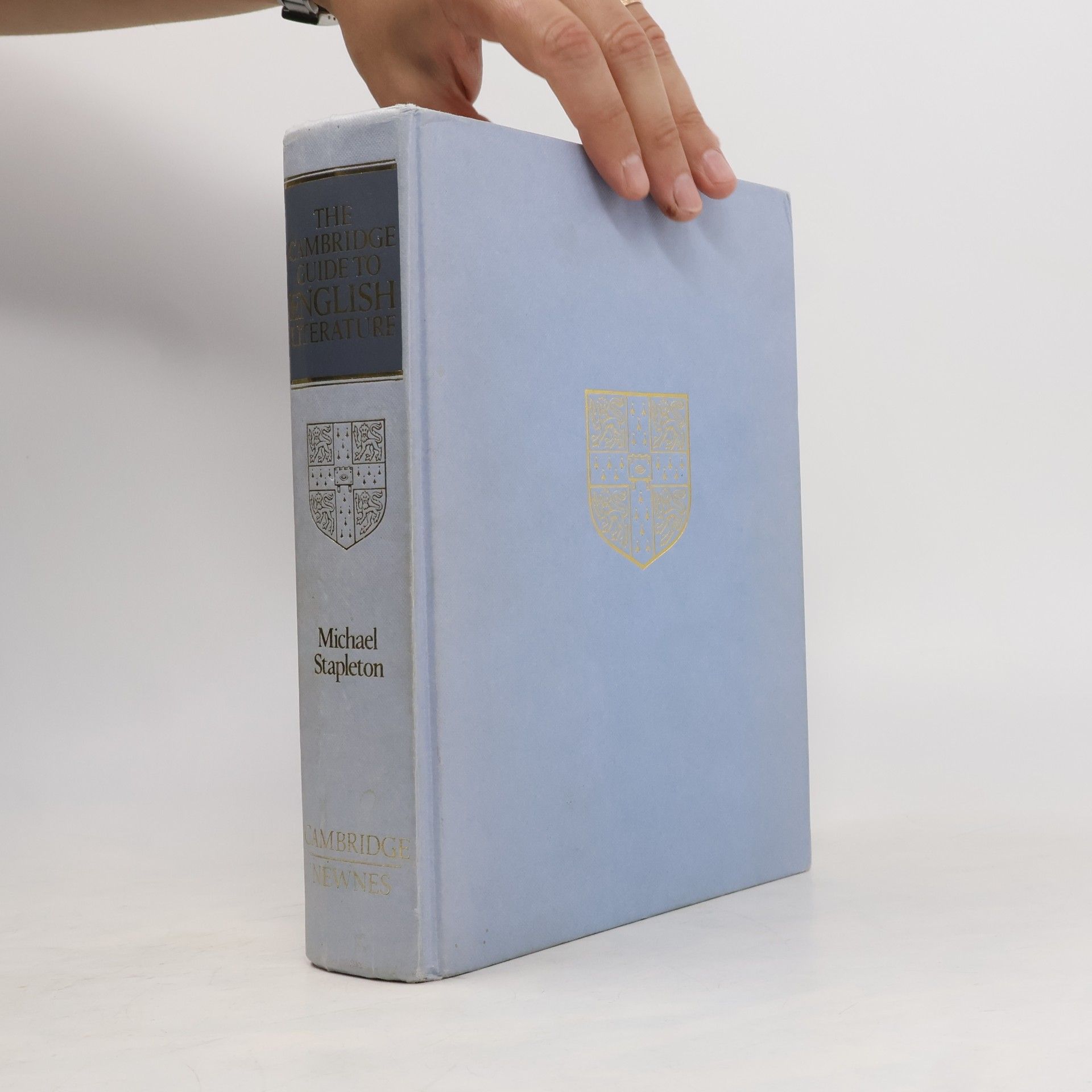 Michael Stapleton The Cambridge Guide to English Literature
