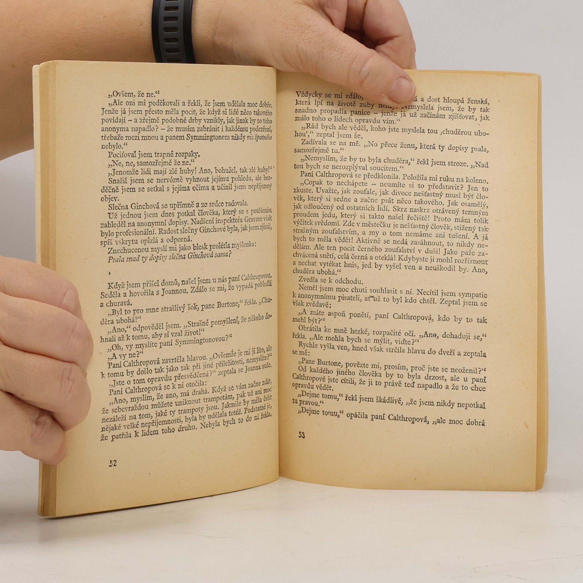 Agatha Christie Není kouře bez ohýnku