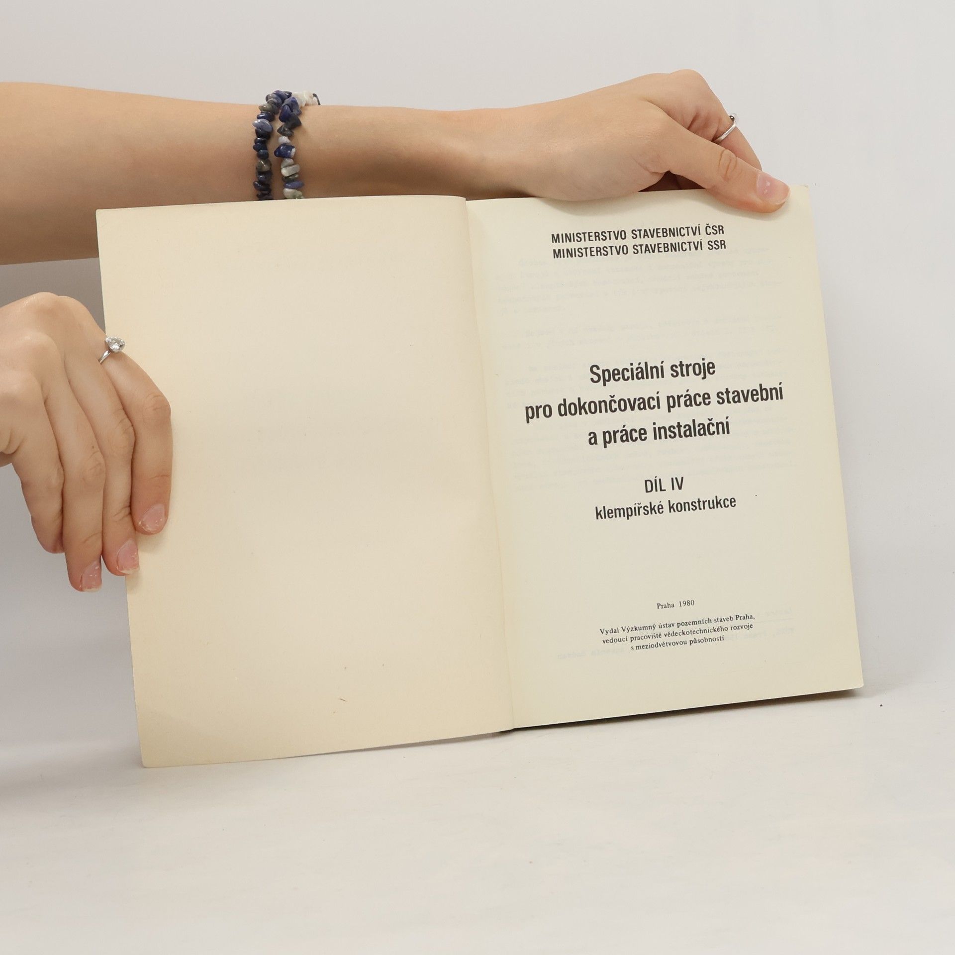 Kolektiv autorů Speciální stroje pro dokončovací práce stavební a práce instalační