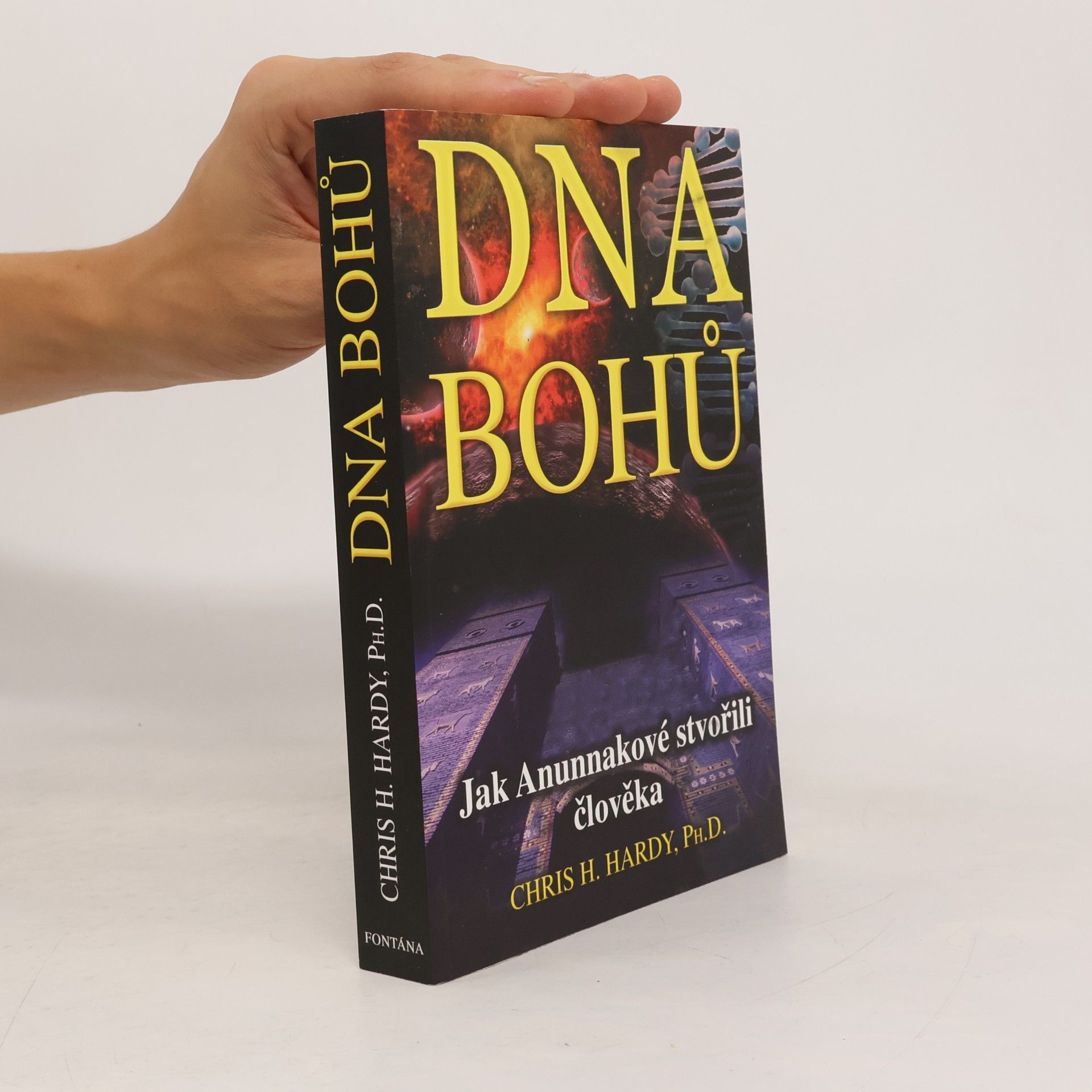 Chris Hardy Dna bohů
