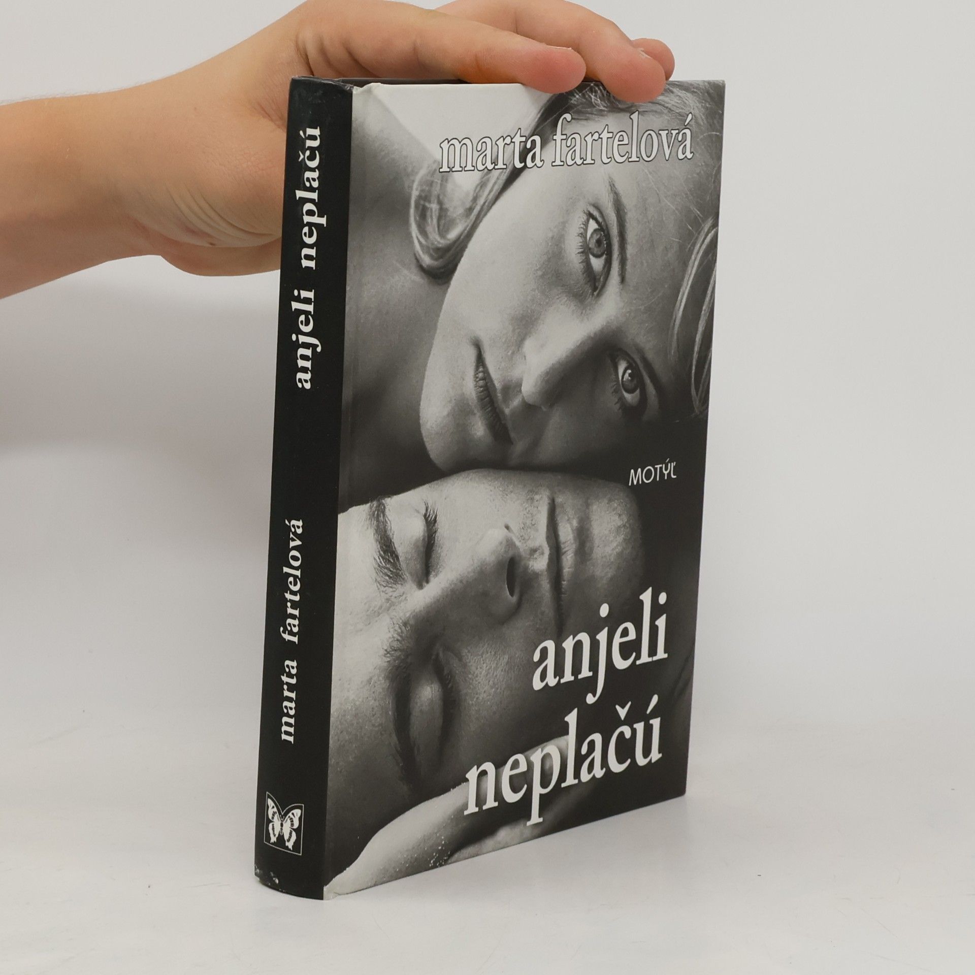 Anjeli neplačú