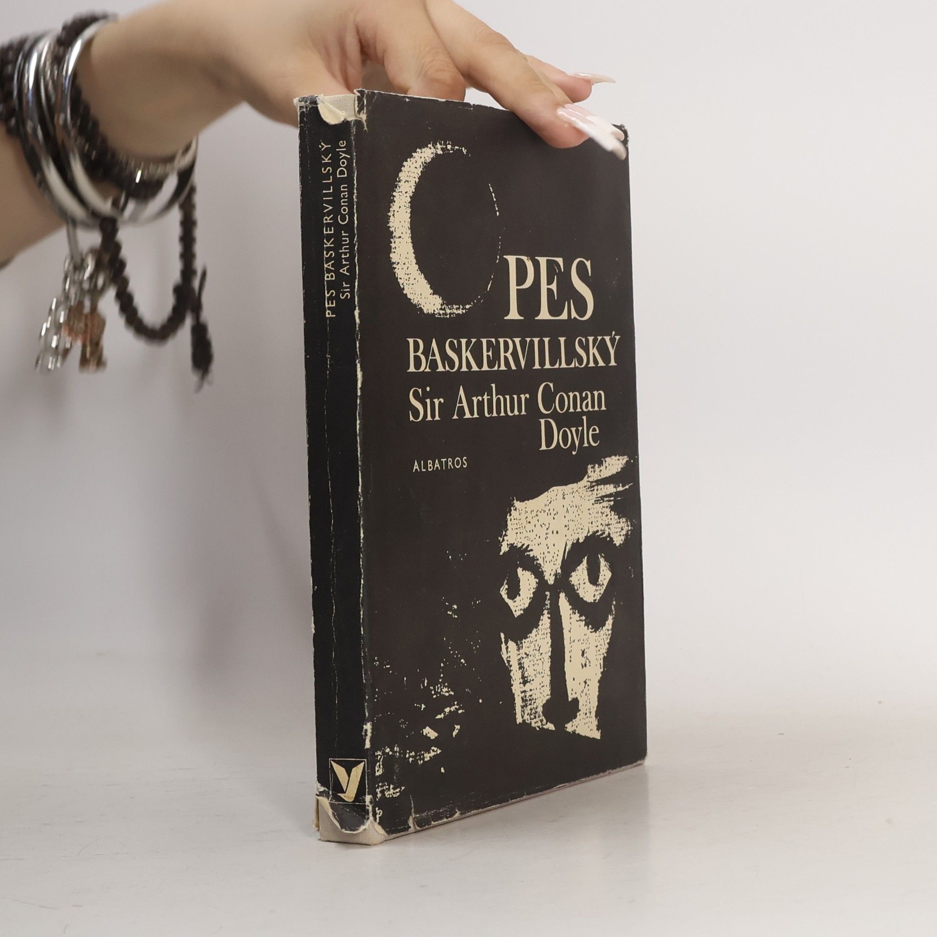 Arthur Conan Doyle Pes Baskervillský