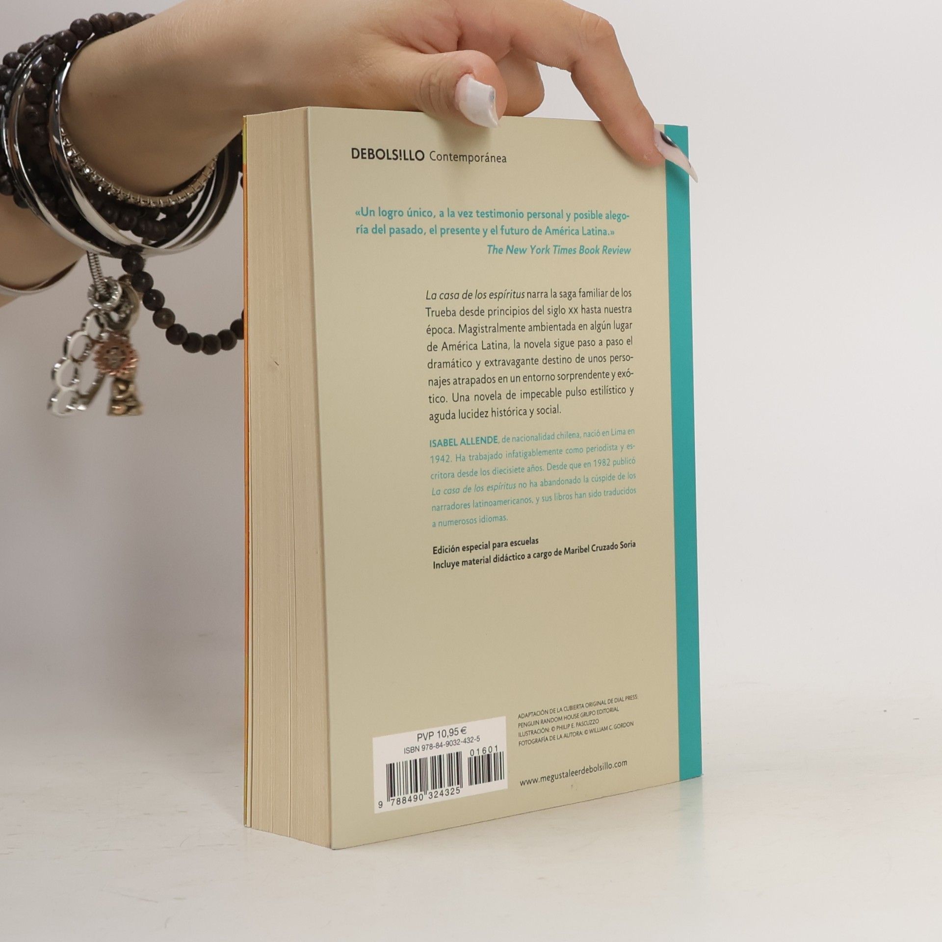 Isabel Allende Llona La casa de los espíritus