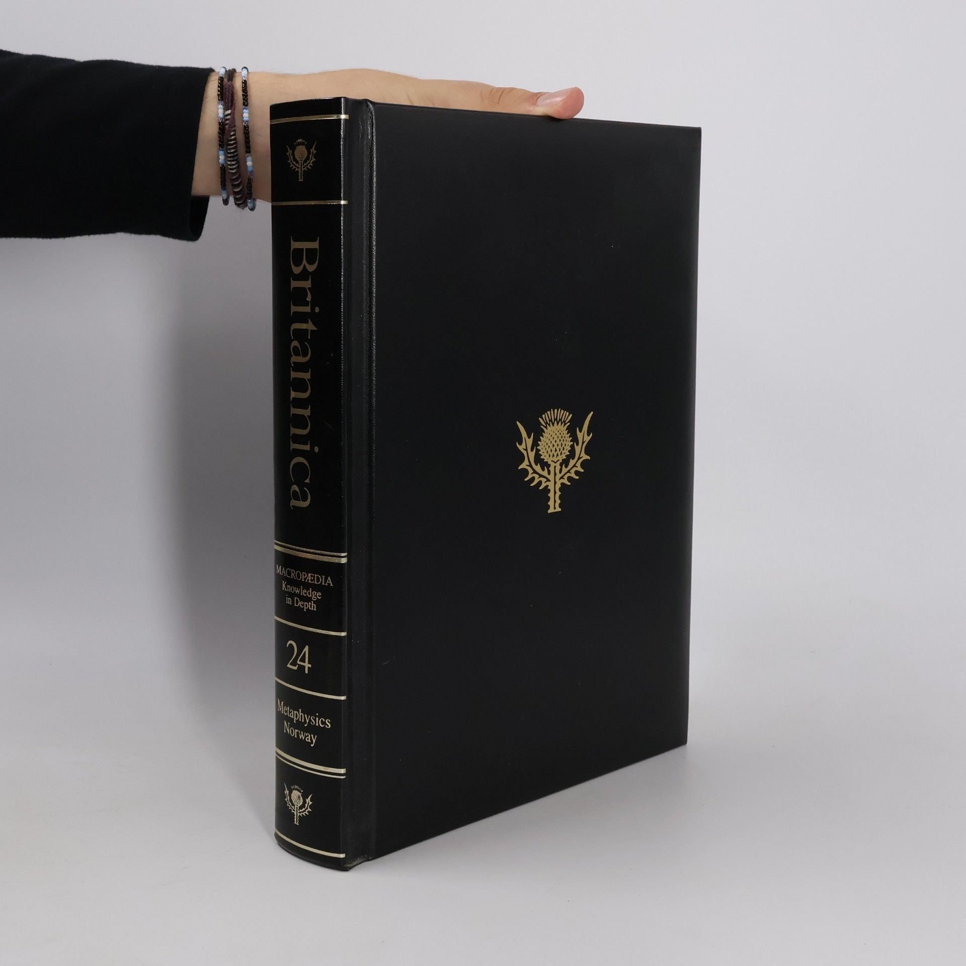 Various authors Britannica Macropædia 24