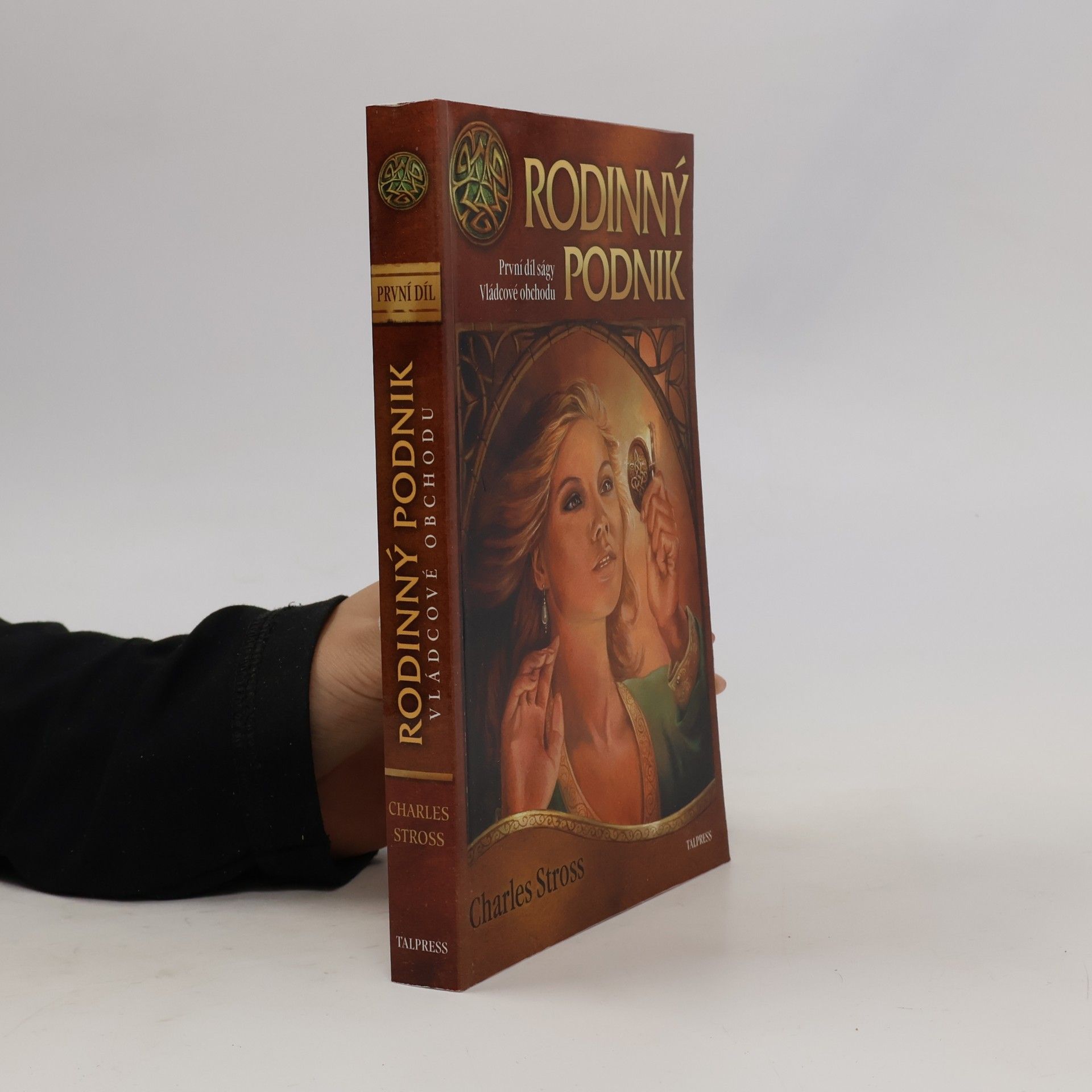 Charles Stross Rodinný podnik