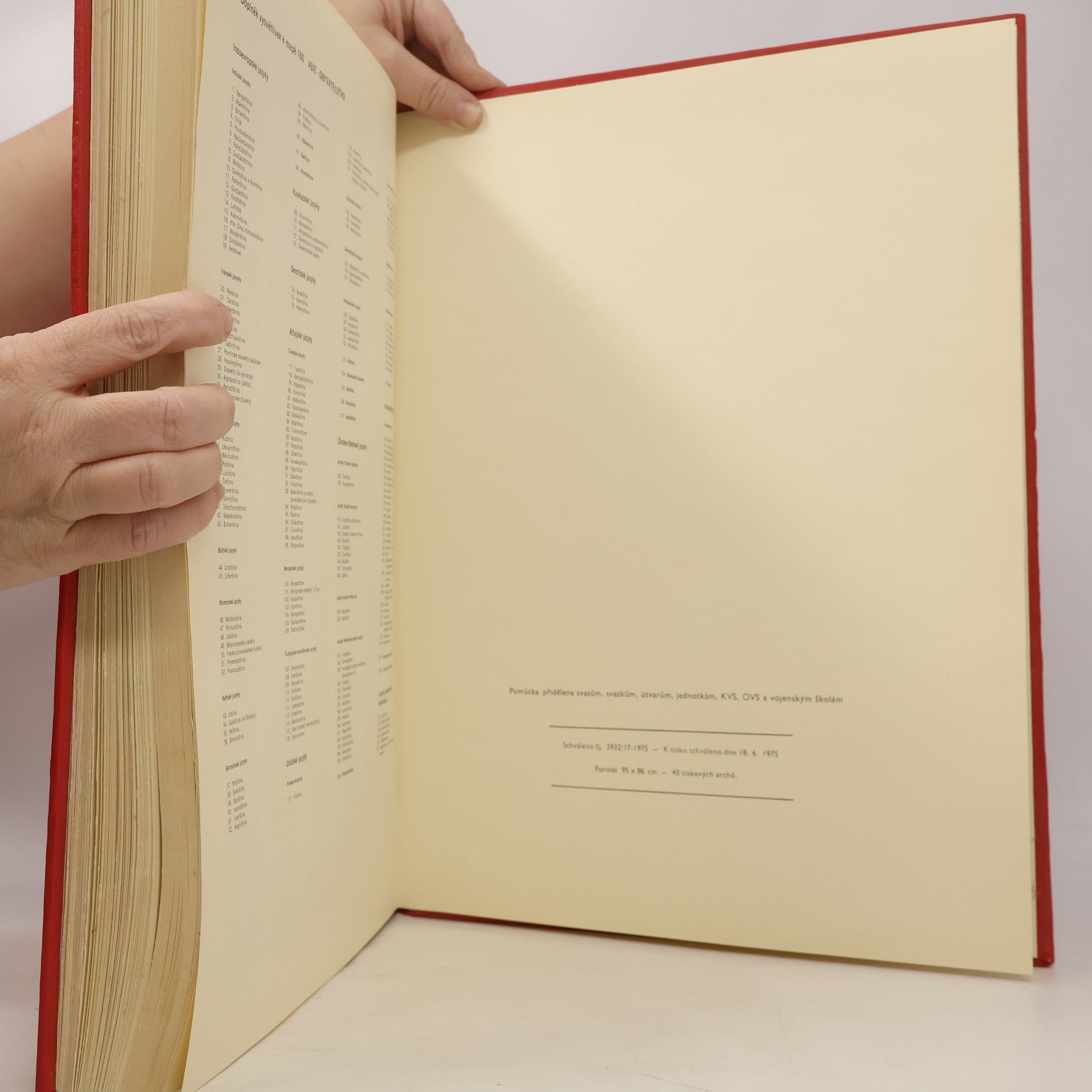 Various authors Vojenský zeměpisný atlas