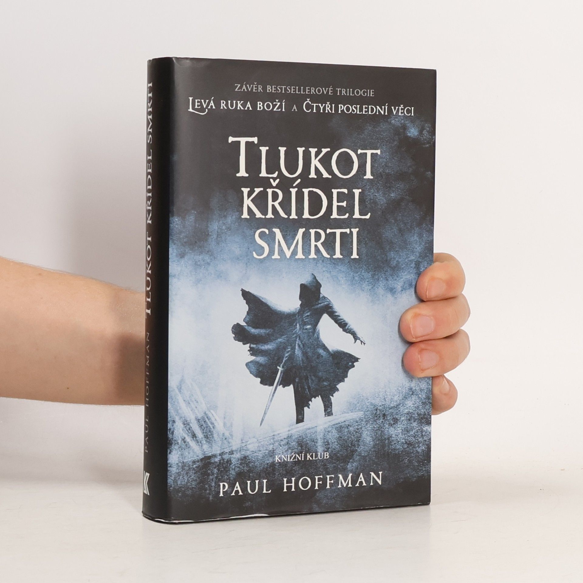 Paul Hoffman Tlukot křídel smrti