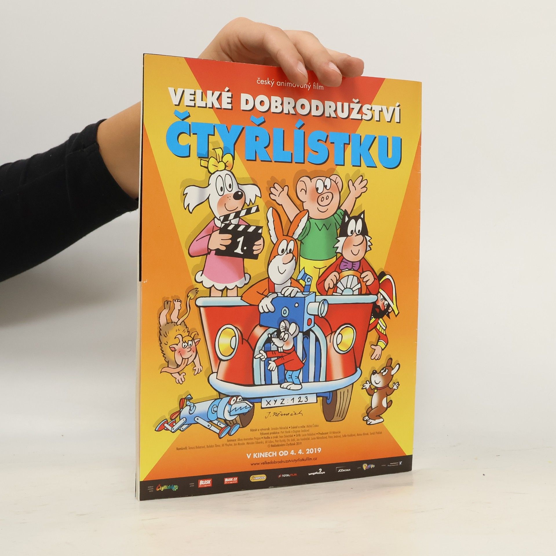 Kolektiv autorů Čtyřlístek 666. 6/2019