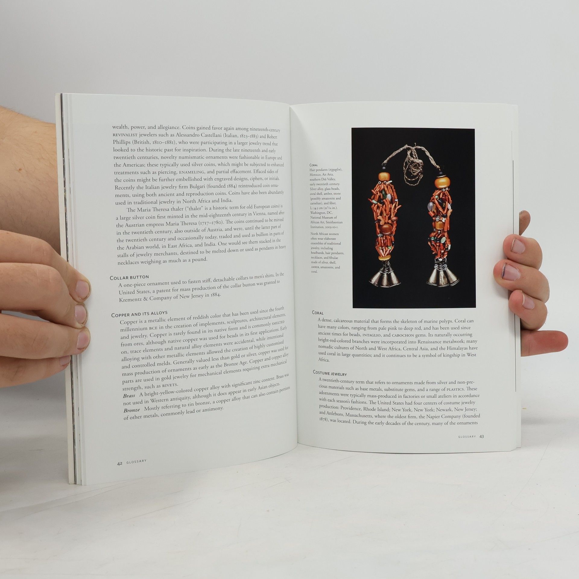 Susanne Gansicke Looking at Jewelry (Looking at series) - A Guide to Terms, Styles, and Techniques