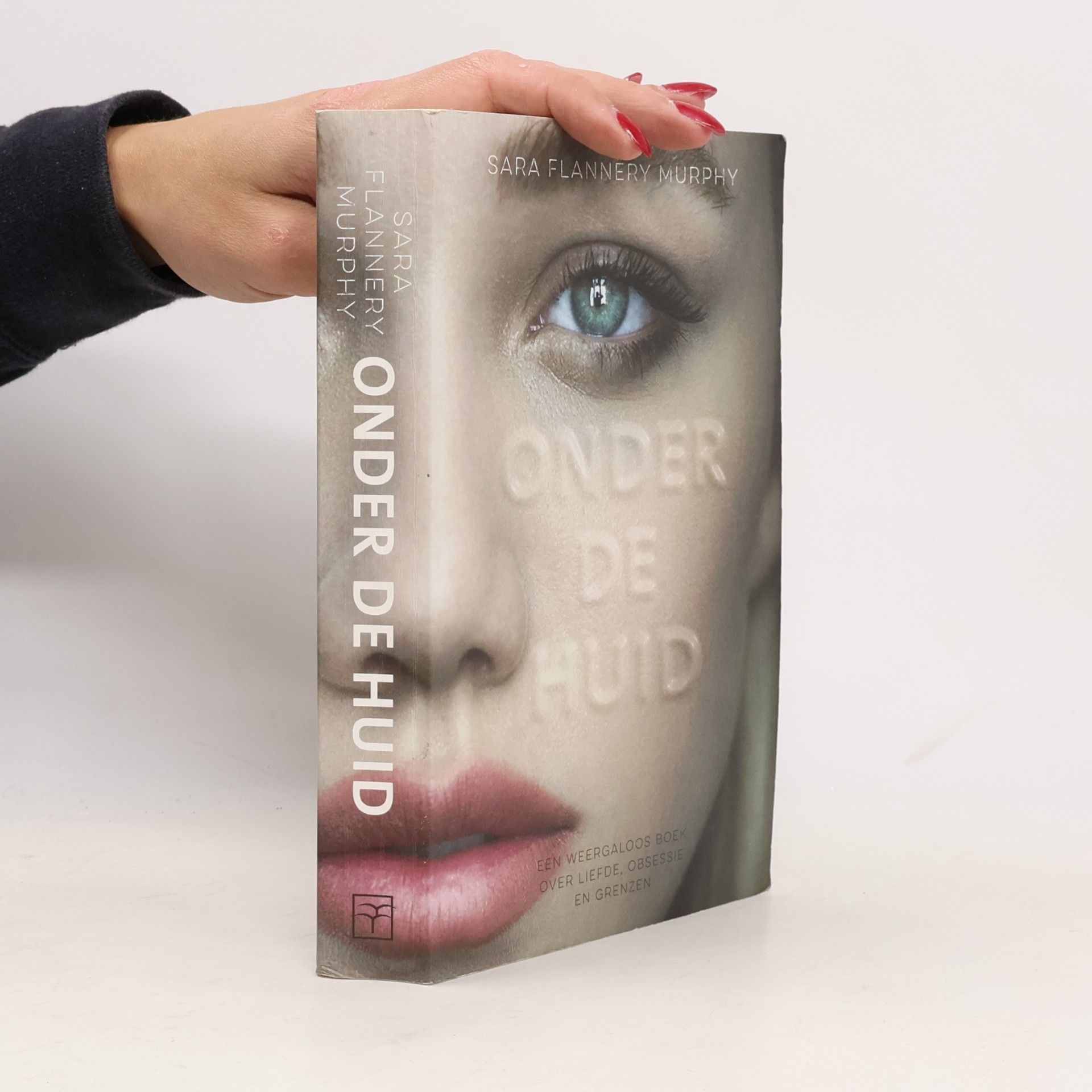 Sara Flannery Murphy Onder de huid