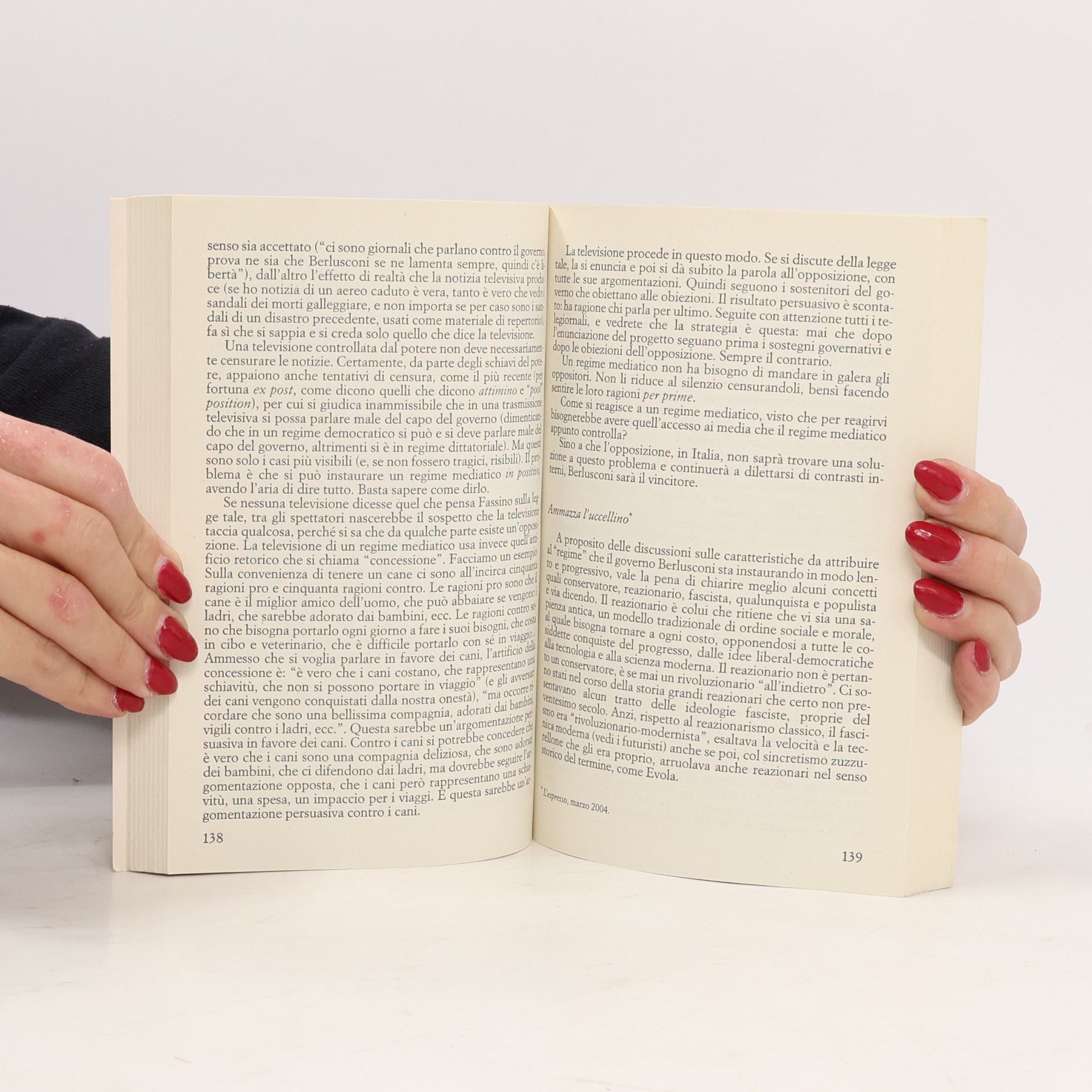 Umberto Eco A passo di gambero. Guerre calde e populismo mediatico
